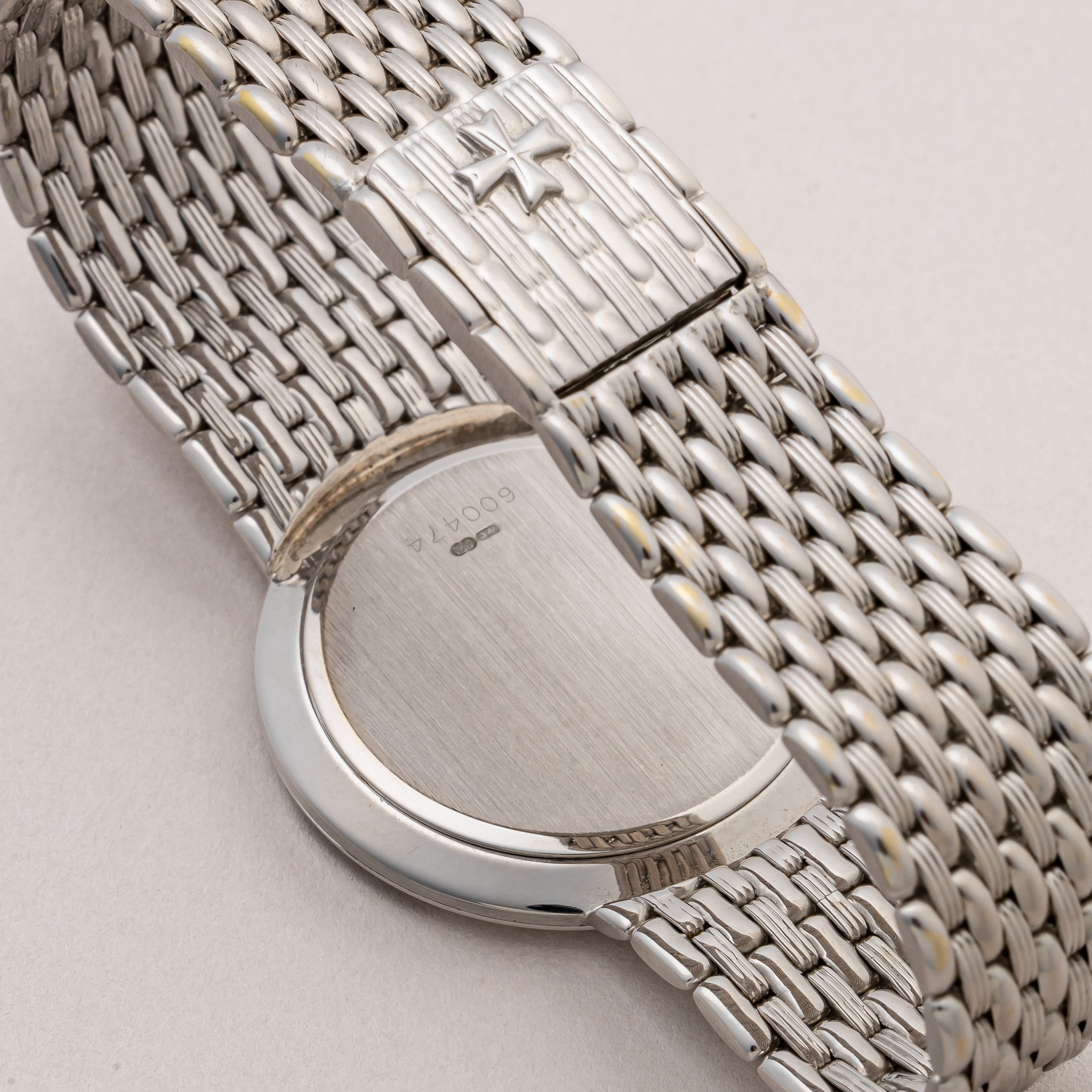 ヴァシュロン・コンスタンタン ラウンドケース 2000年代製 Ref.33093 18金ホワイトゴールド 革ケース付き