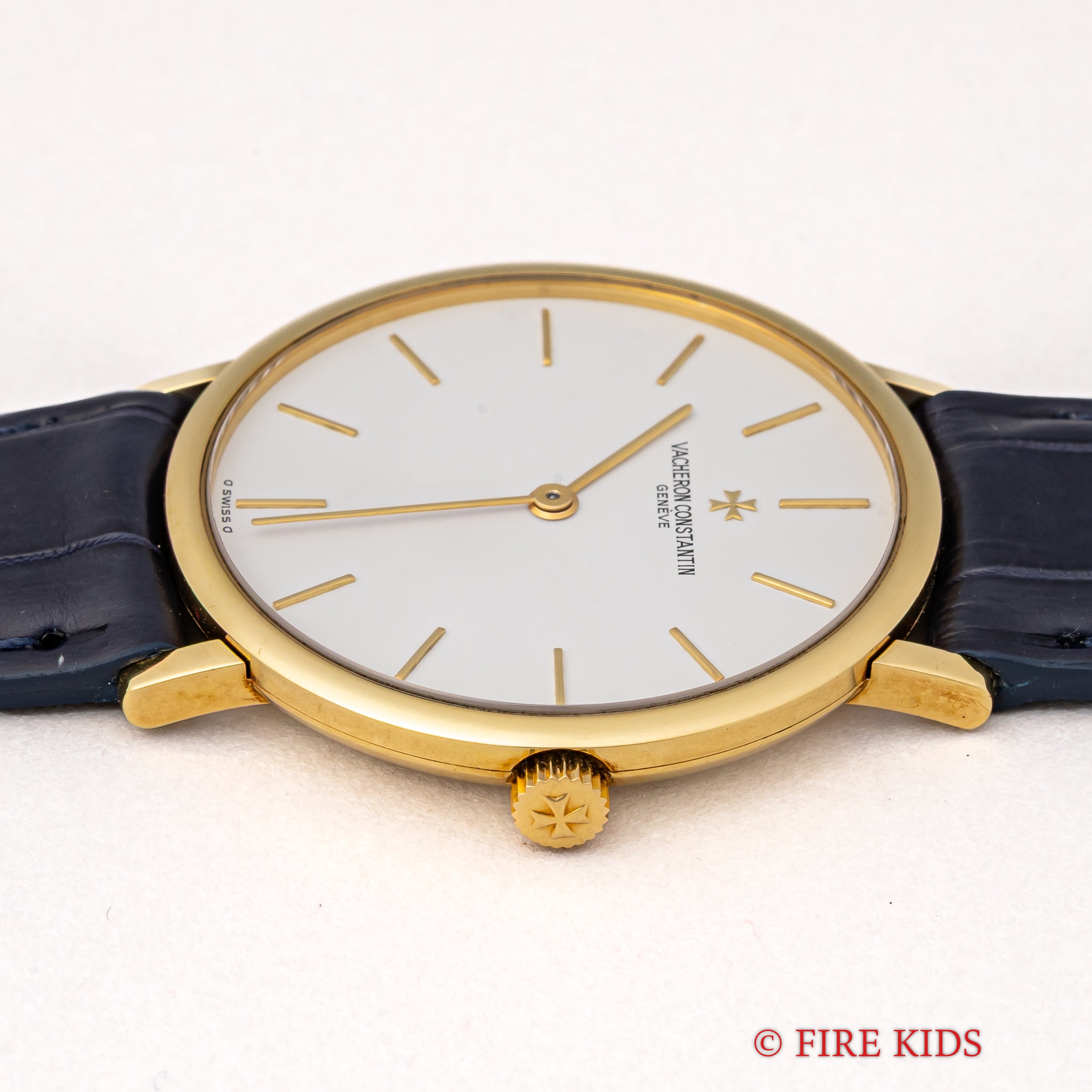 ヴァシュロン・コンスタンタン 18金無垢薄型ラウンドケース 1990年代製 手巻き Cal.1132-1 Ref.31039 純正金無垢尾錠付き