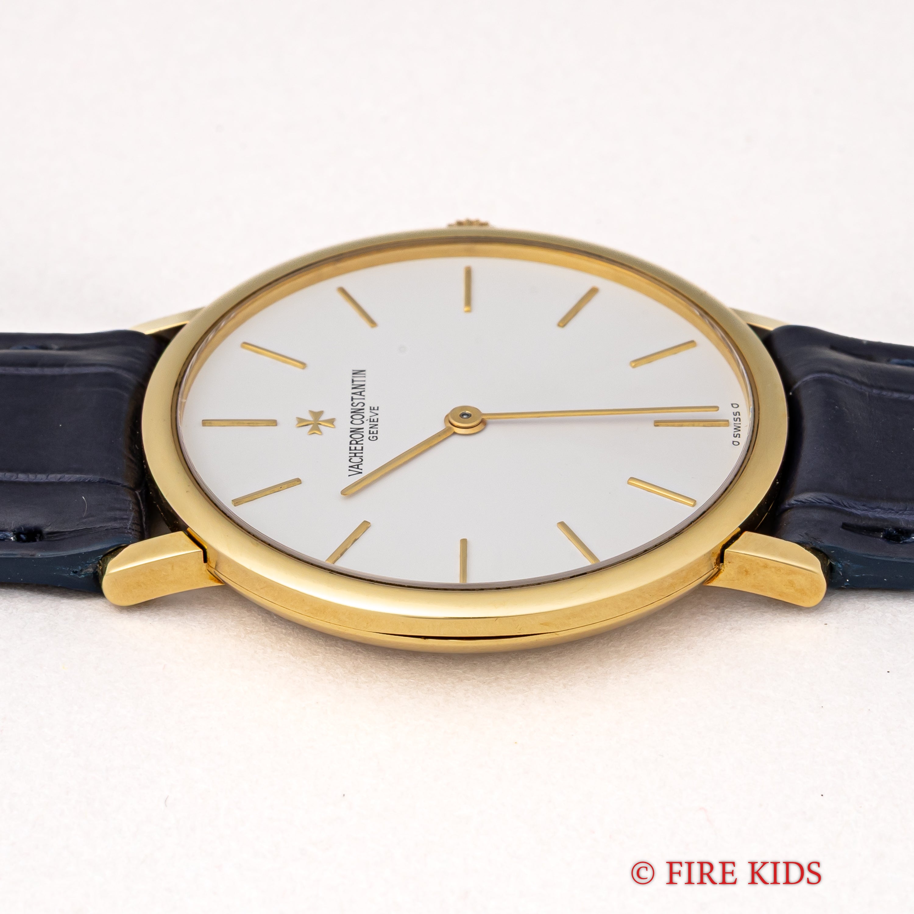 ヴァシュロン・コンスタンタン 18金無垢薄型ラウンドケース 1990年代製 手巻き Cal.1132-1 Ref.31039 純正金無垢尾錠付き