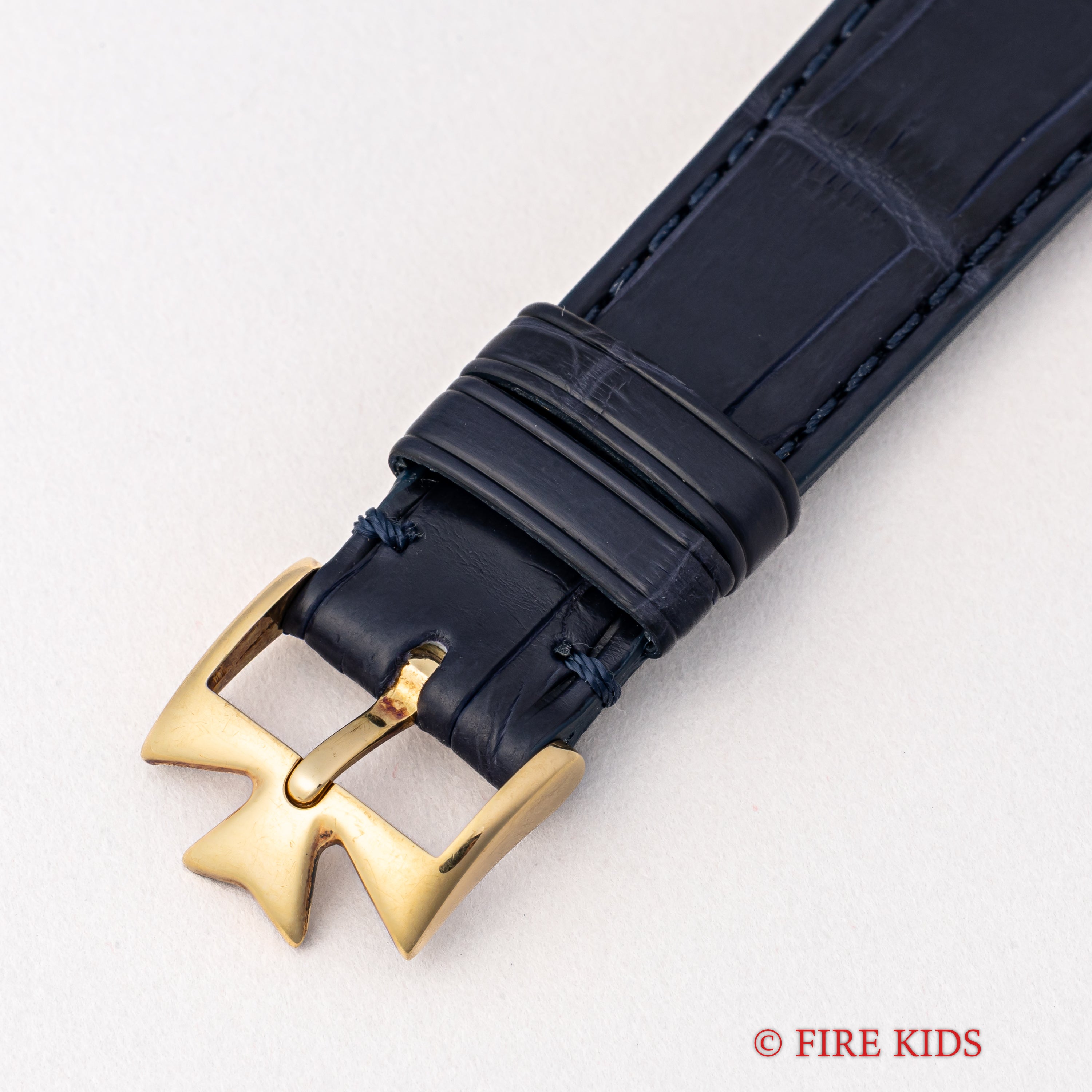 ヴァシュロン・コンスタンタン 18金無垢薄型ラウンドケース 1990年代製 手巻き Cal.1132-1 Ref.31039 純正金無垢尾錠付き