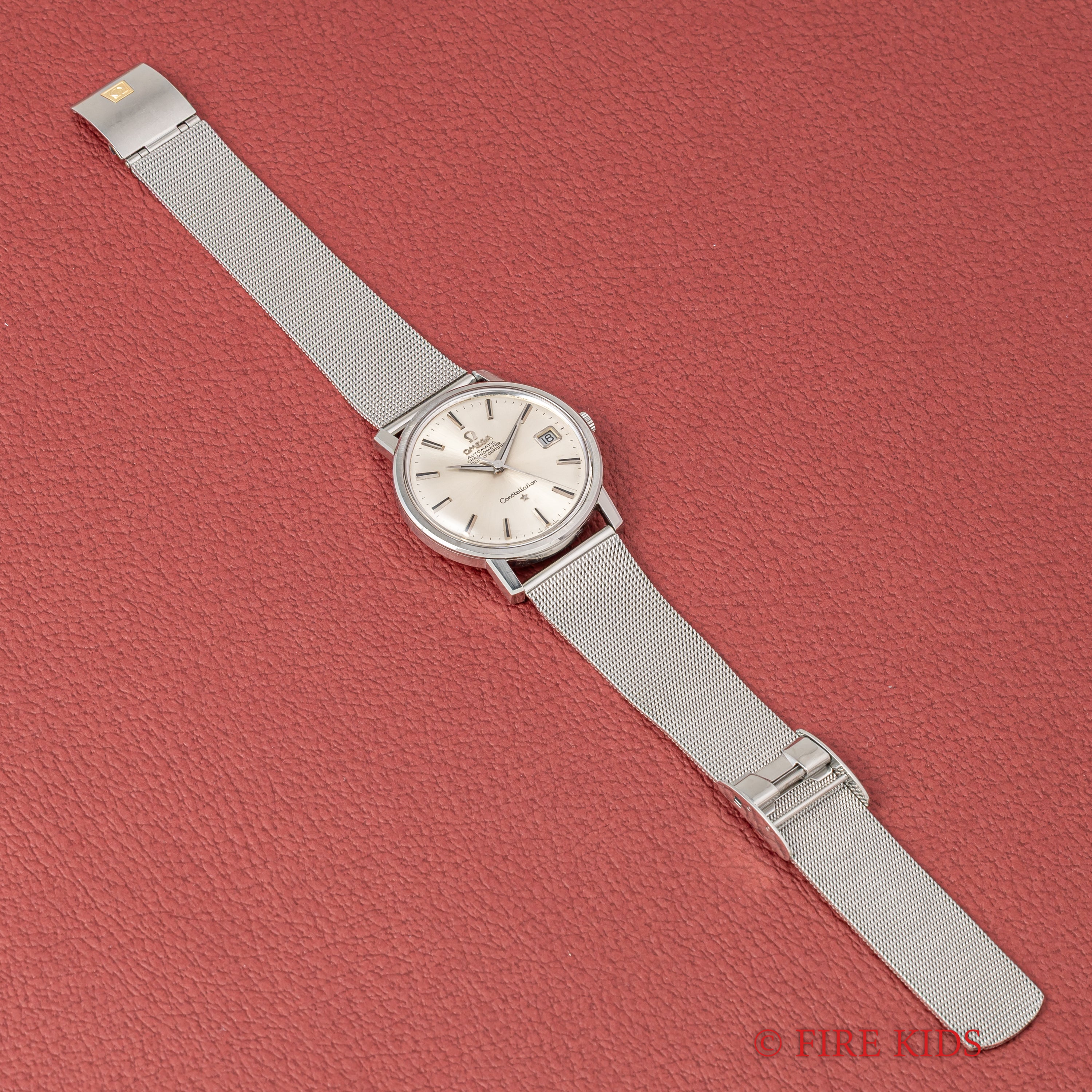 オメガ コンステレーション 1969年製 Ref.168.018 自動巻 クロノメーター 純正メッシュブレス付き