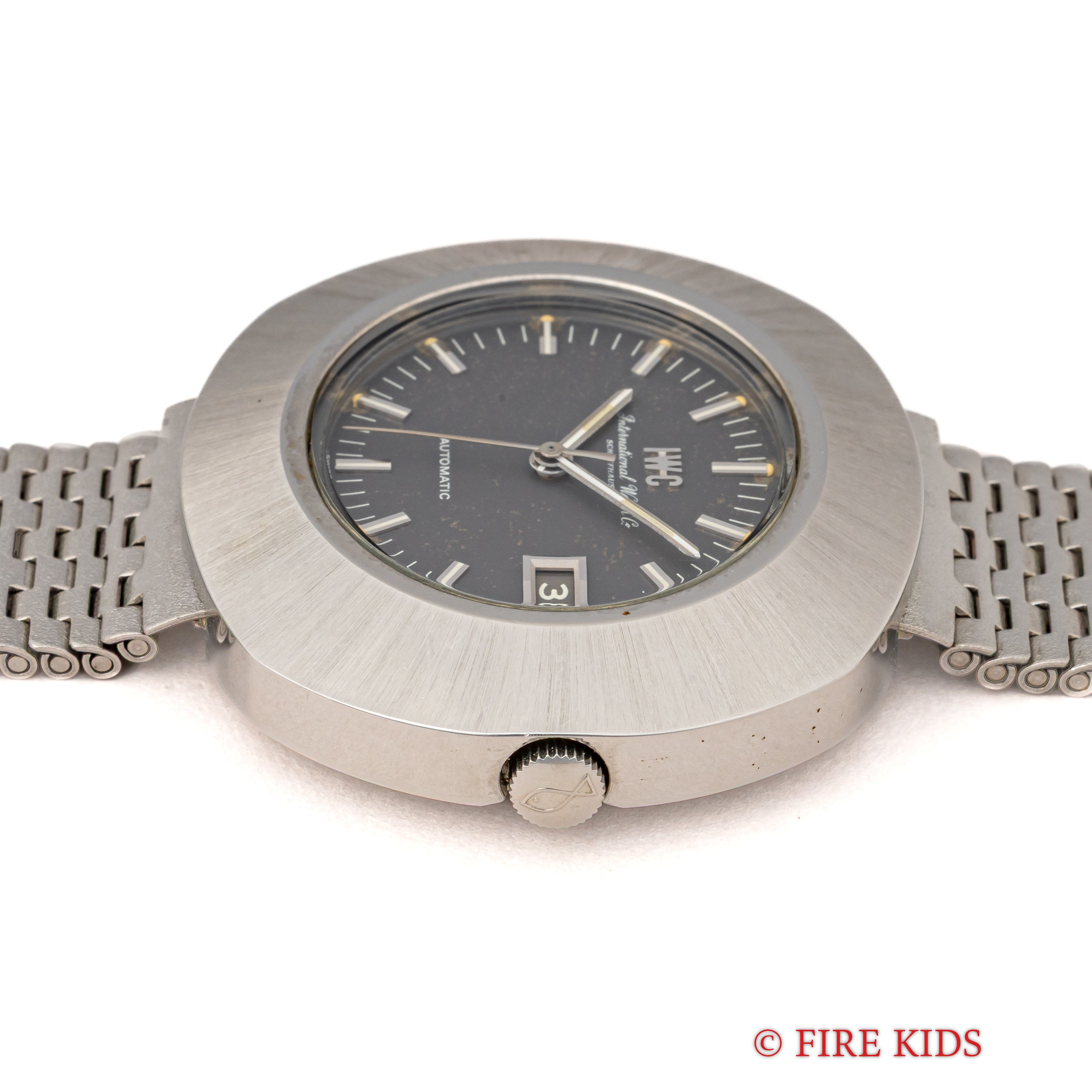 IWC オーバルケース グレーダイヤル 1972年製 Cal.8541B 純正ブレス 箱、タグ付き