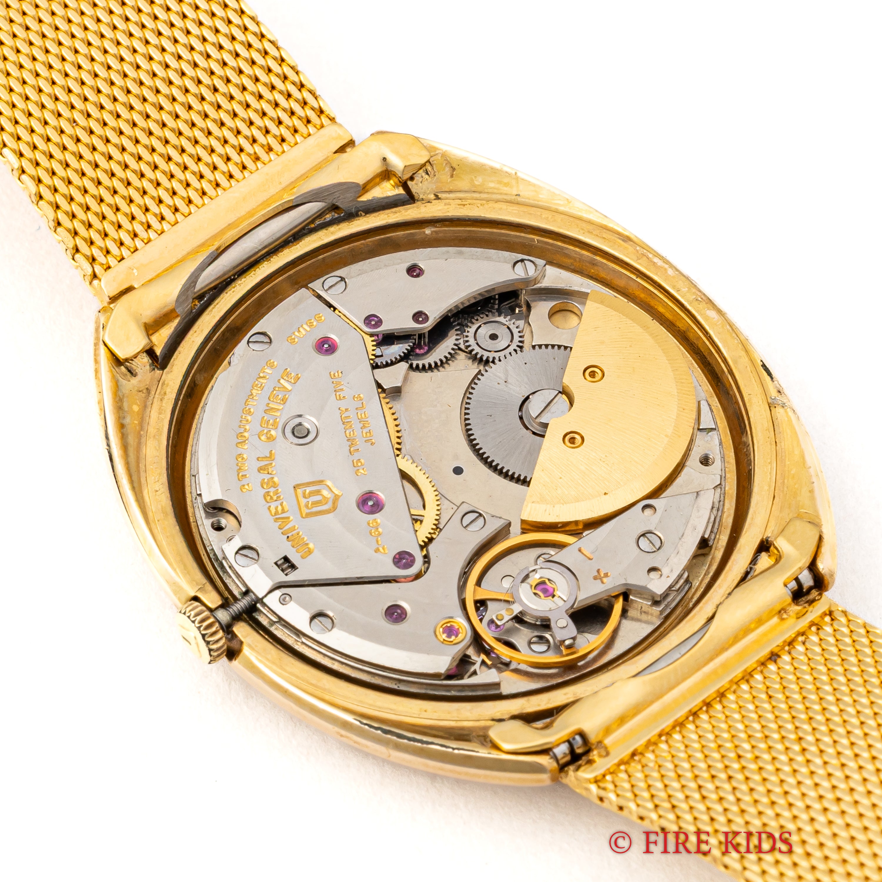 ユニバーサル・ジュネーブ ギルドシャドウ マイクロローター自動巻き Cal.2‐66 1970年代製 純正メッシュブレス