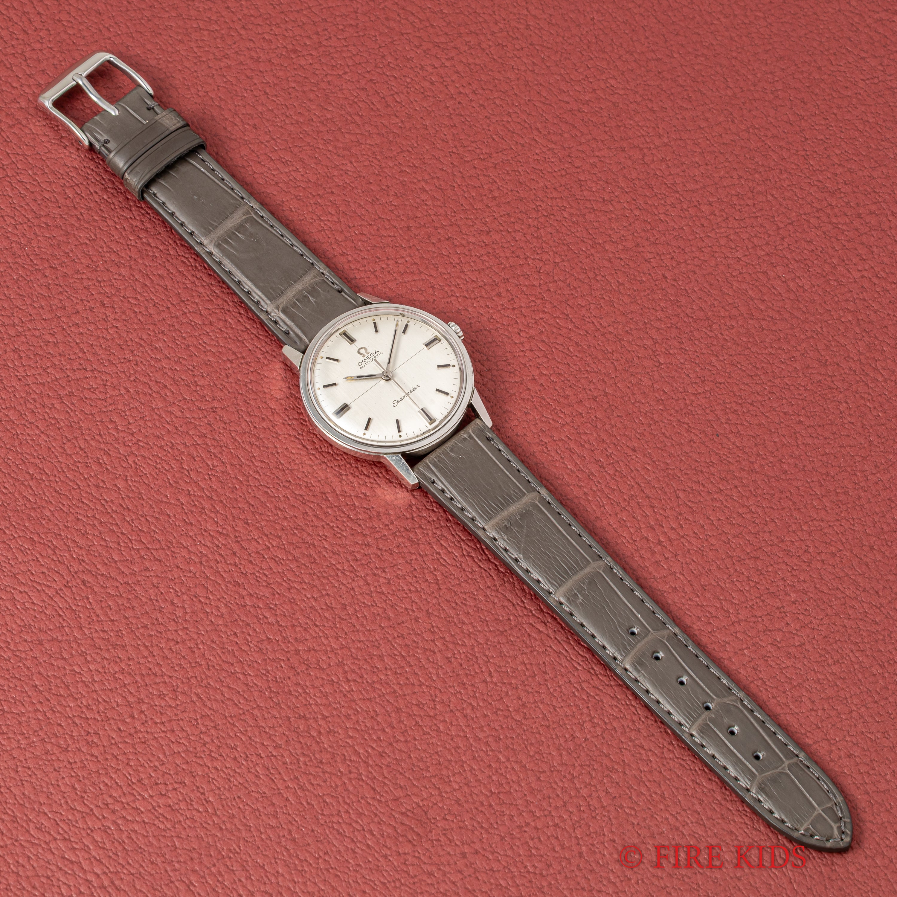 オメガ シーマスター 1967年製 Ref.165.002 Cal.552 オートマチック ノンデイト クロスライン