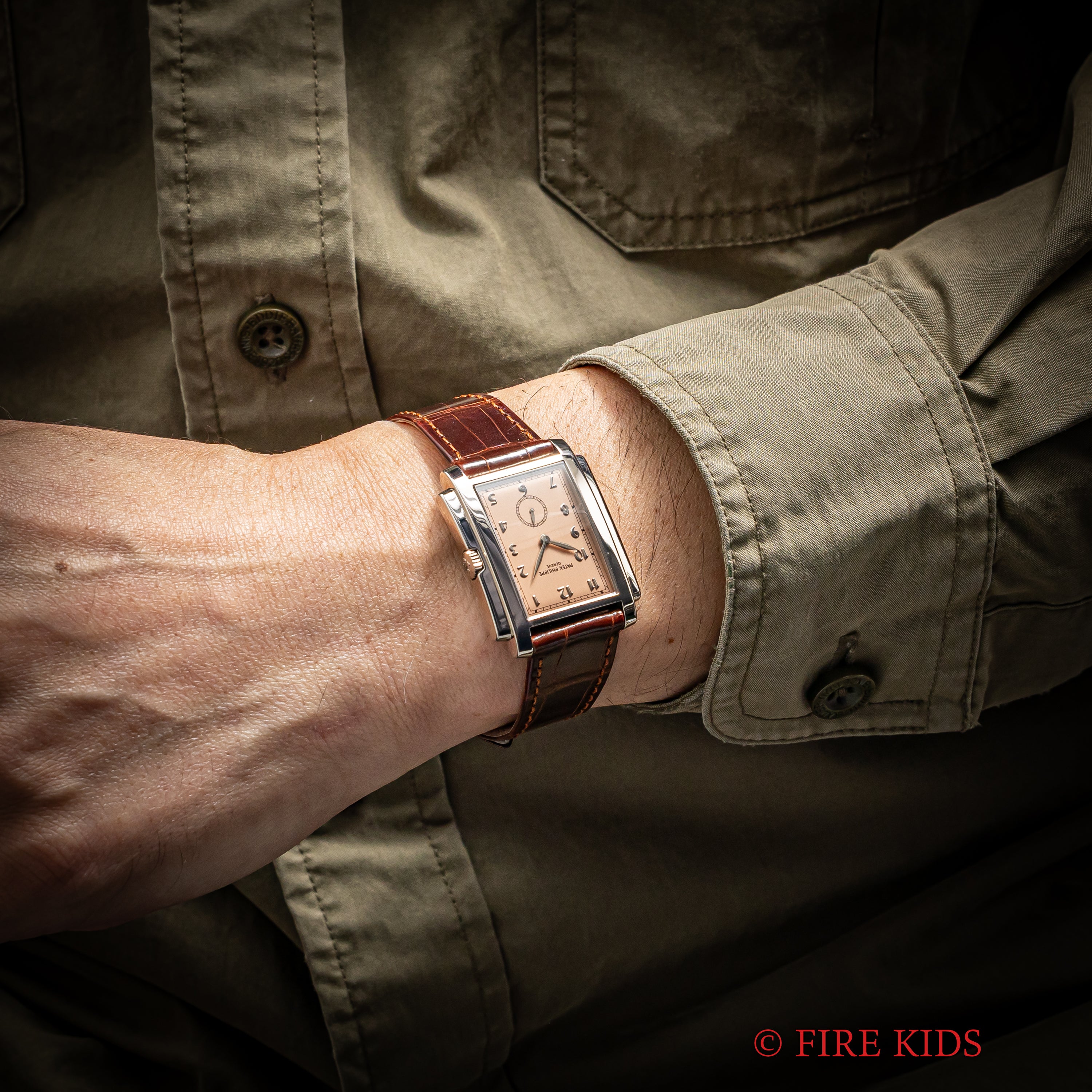 パテック・フィリップ ゴンドーロ 2000年代製 18金無垢ホワイトゴールド Ref.5024G-001 Cal.215 手巻き 箱、取扱説明書、冊子付