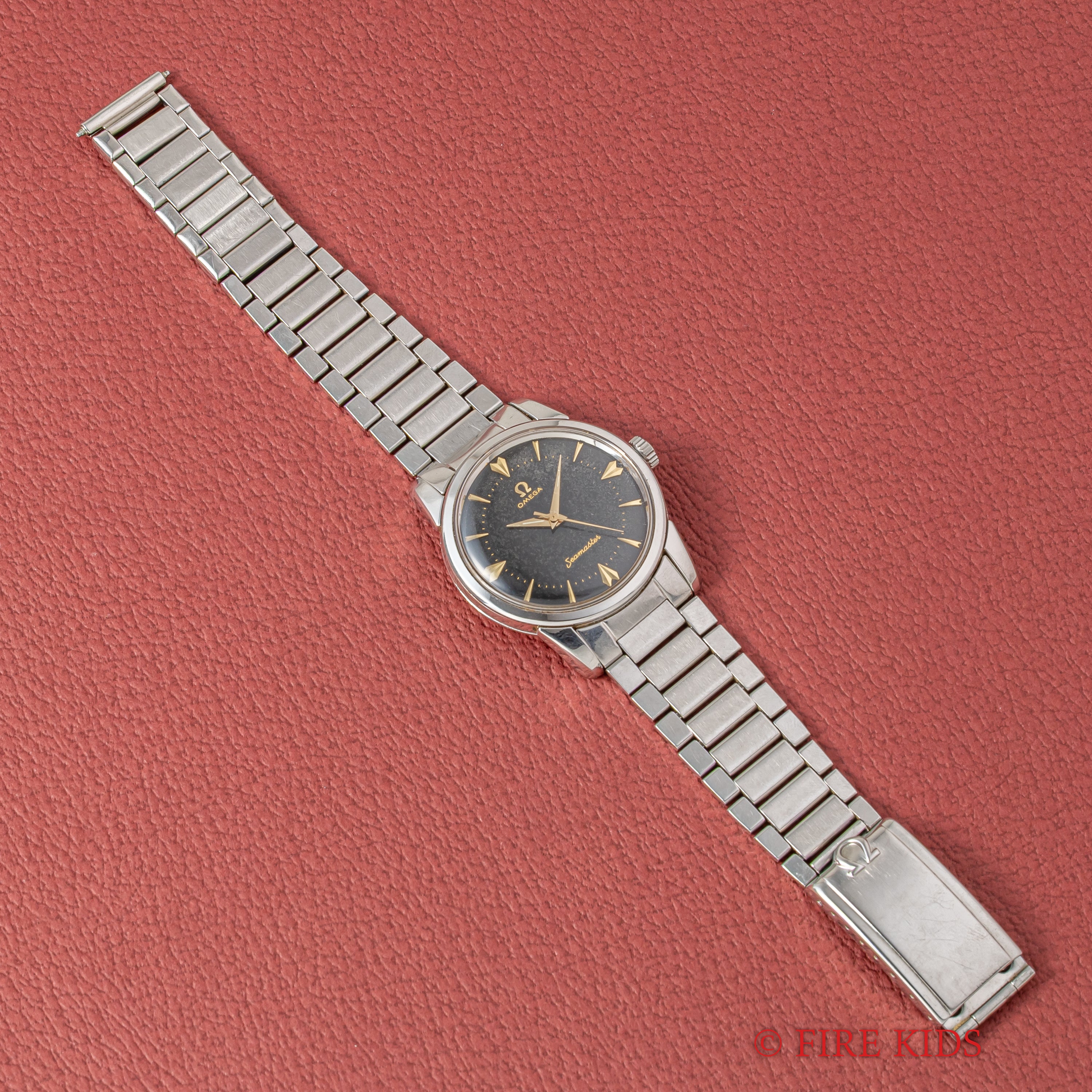 オメガ シーマスター ブラックミラー ダイヤモンドインデックス 手巻き 1956年製 Ref.2759-11SC Cal.420