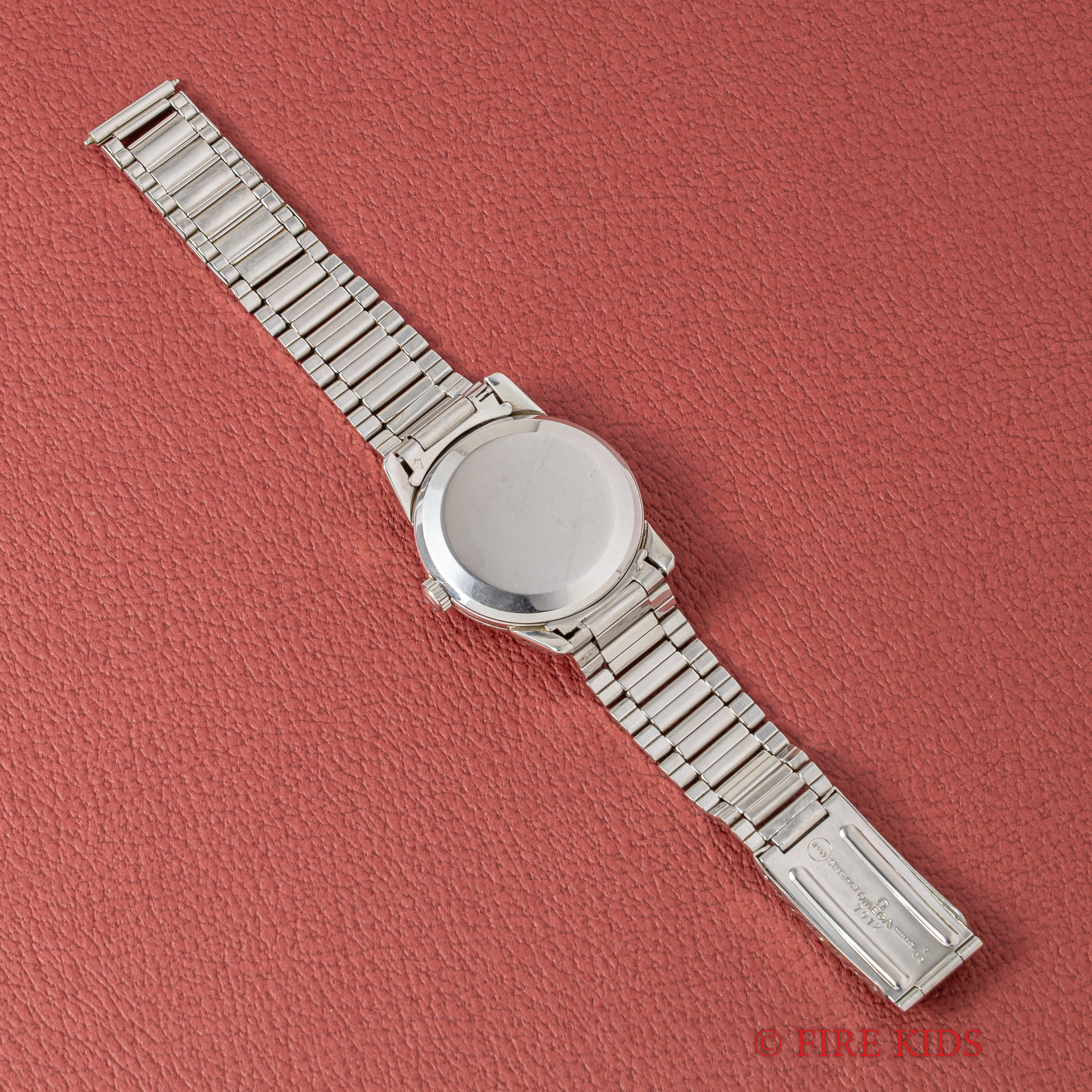 オメガ シーマスター ブラックミラー ダイヤモンドインデックス 手巻き 1956年製 Ref.2759-11SC Cal.420