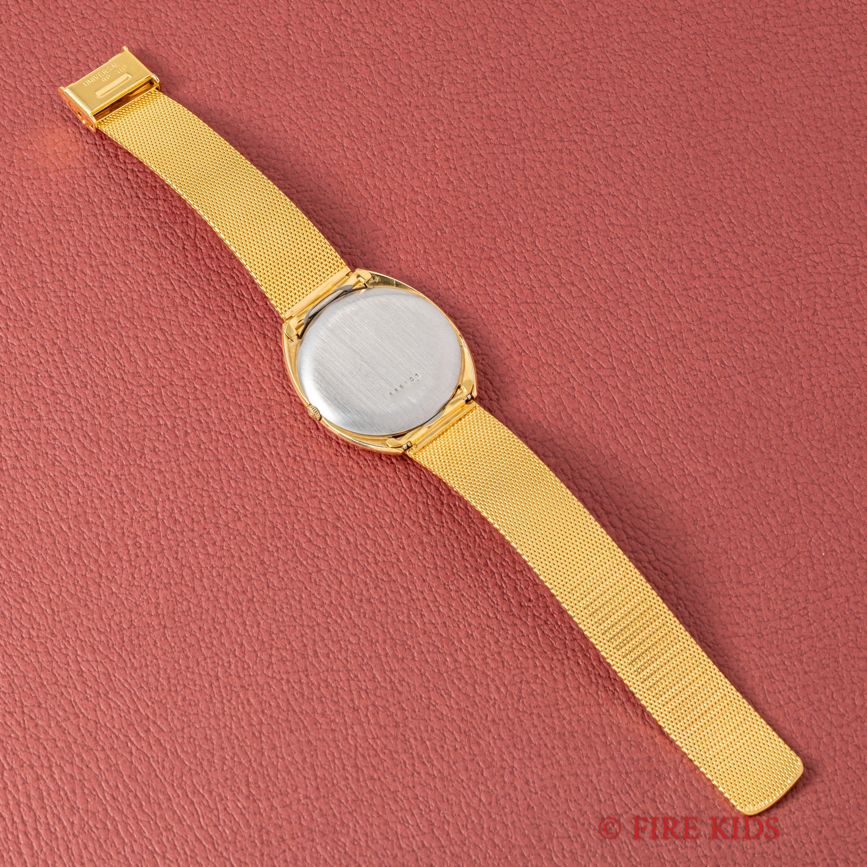 ユニバーサル・ジュネーブ ギルドシャドウ マイクロローター自動巻き Cal.2‐66 1970年代製 純正メッシュブレス