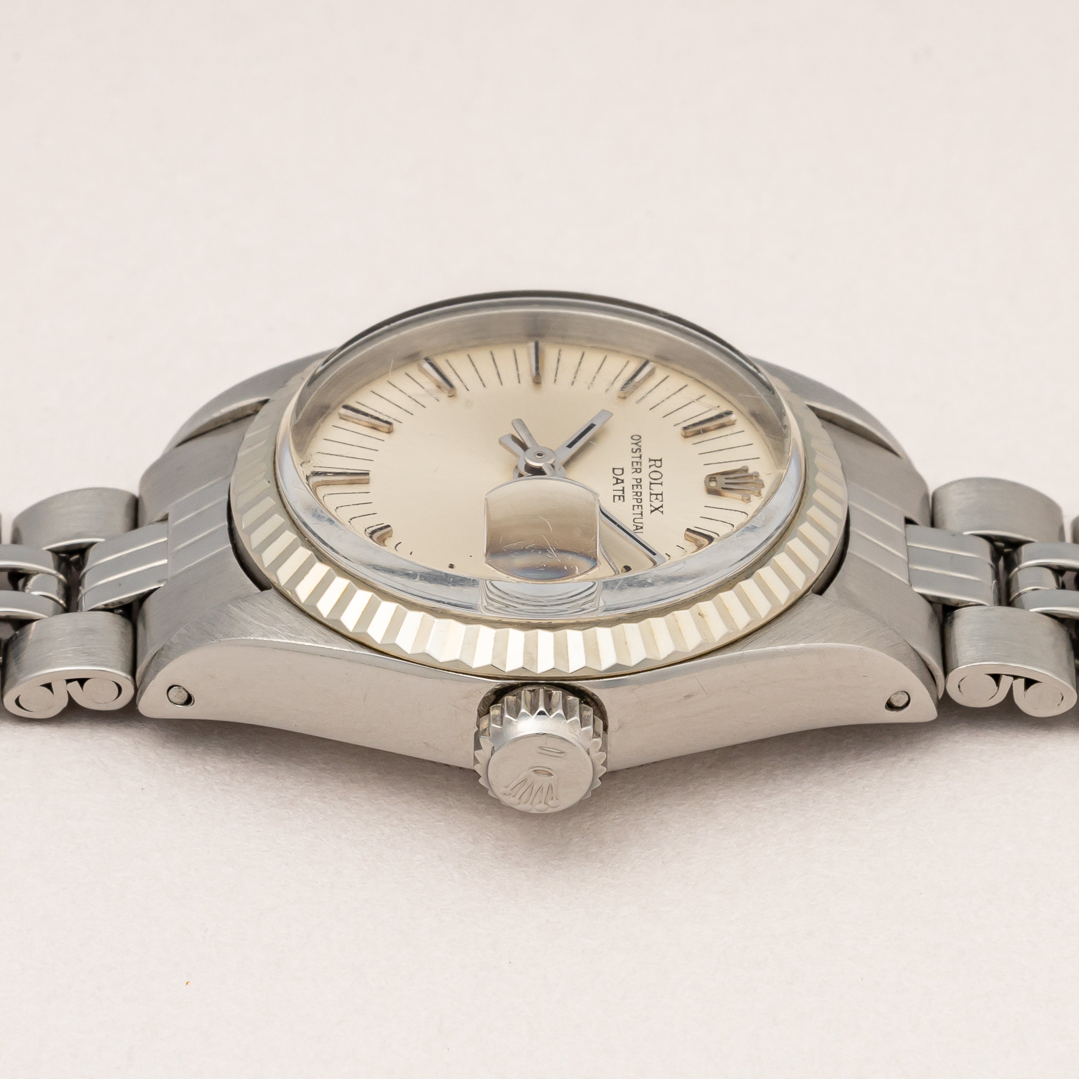 ロレックス レディース オイスターパーペチュアルデイト 1971年~1972年製 Ref.6917 ラジアルダイヤル