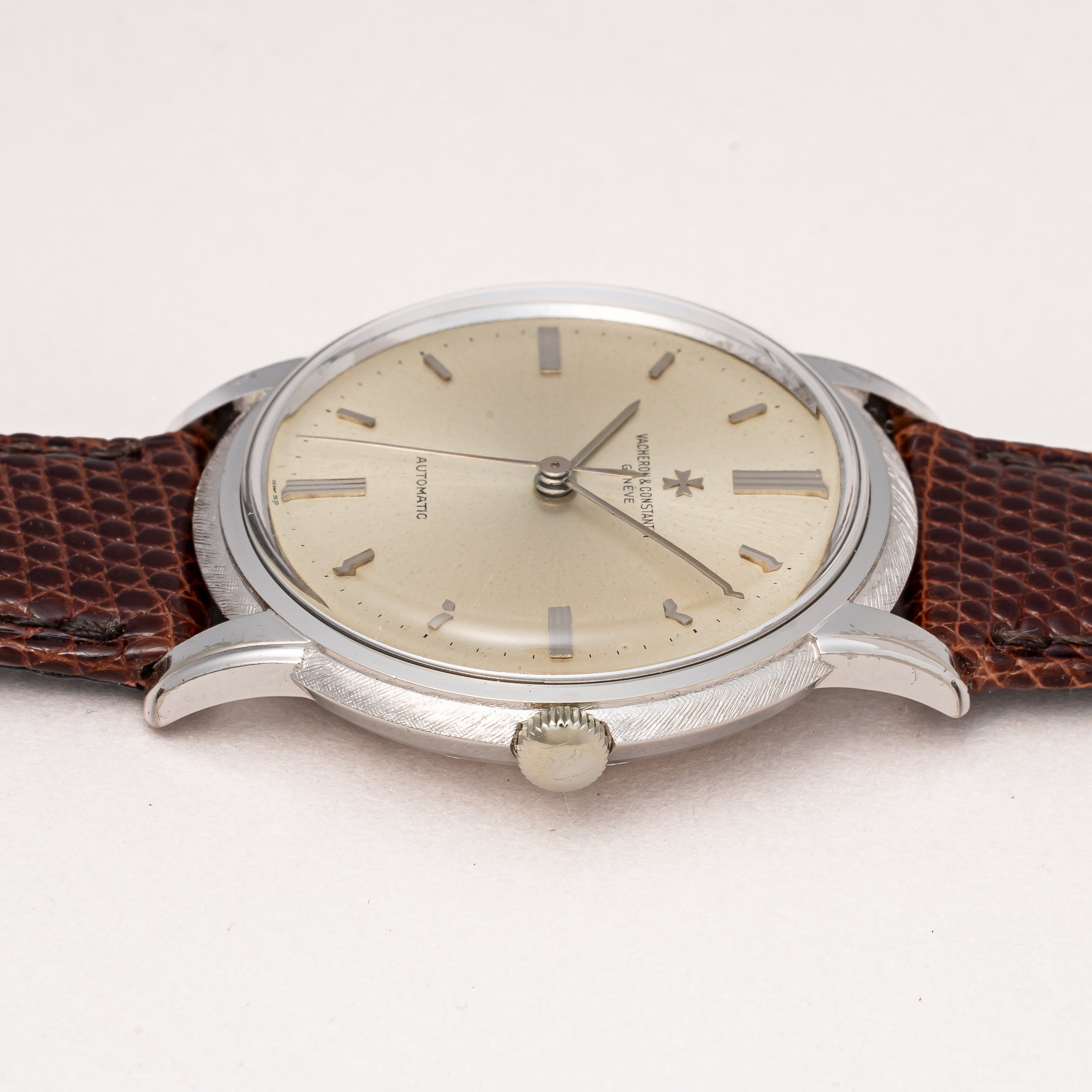 ヴァシュロン・コンスタンタン ラウンドケース 18金無垢 Ref.63940 1960年代後半製 純正尾錠付き