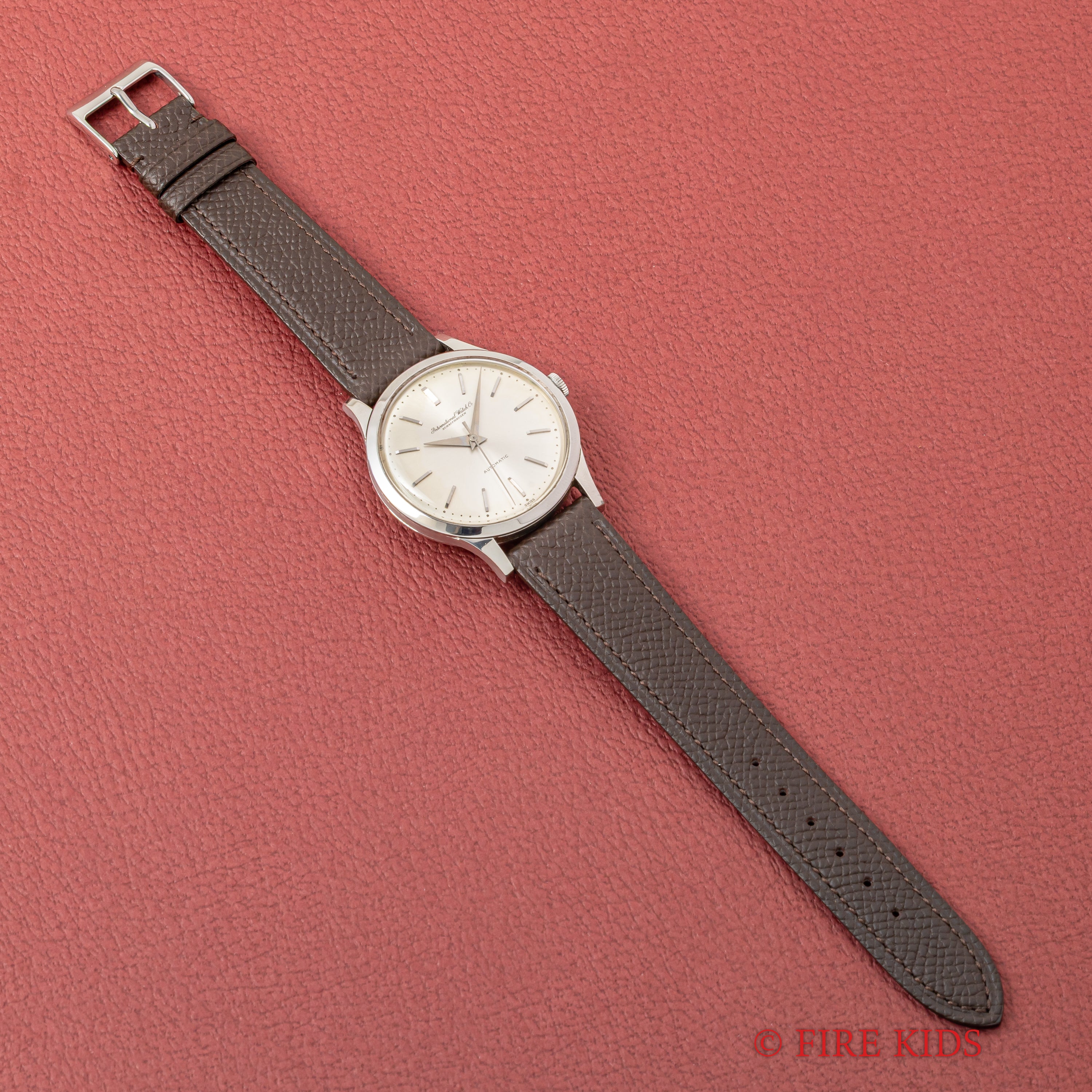 IWC 36㎜ジャンボケース ペラトン式ノンデイト自動巻 1965年製 Cal.853 お魚リューズ