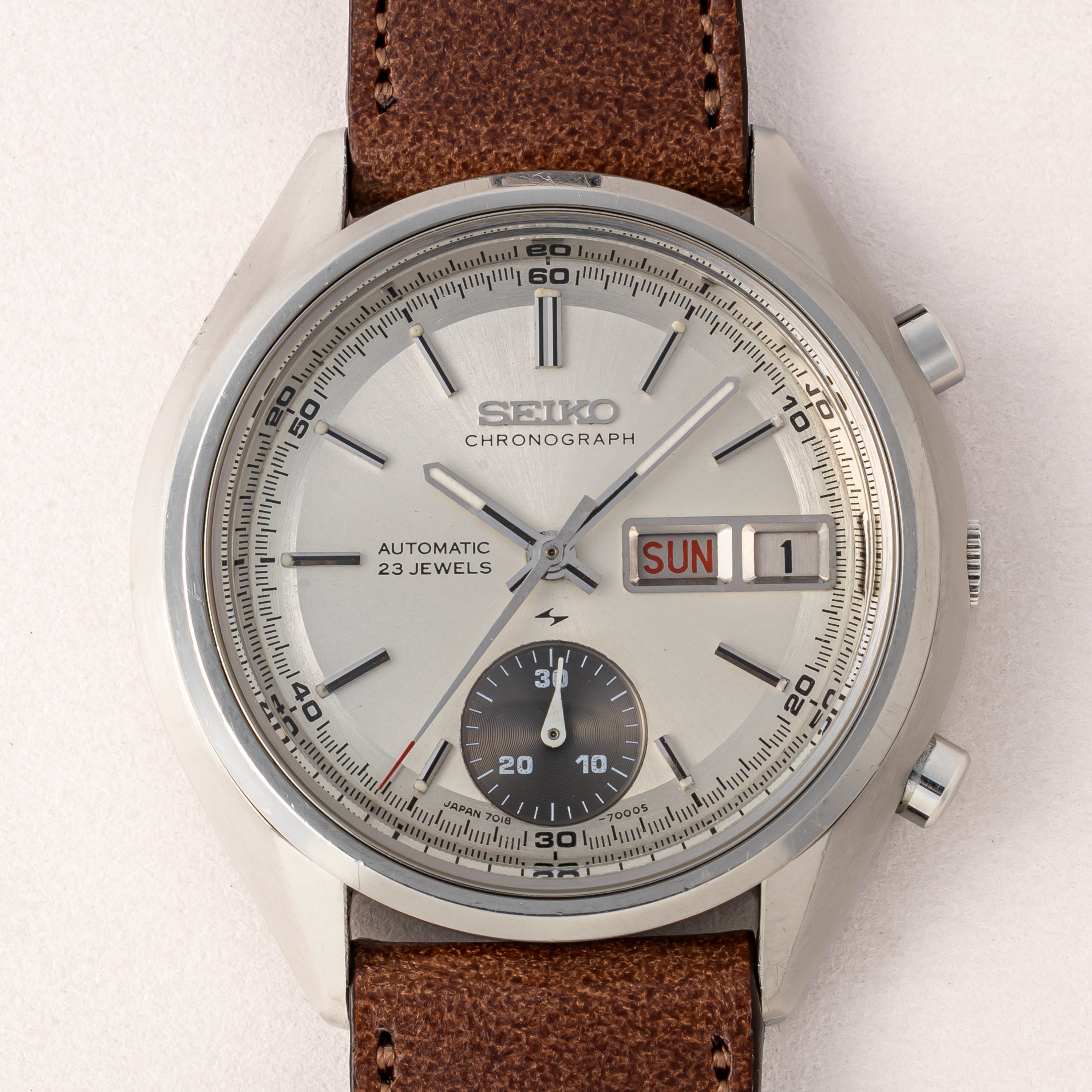 セイコー 自動巻クロノグラフ シングルパンダ1971年製 Ref.7018-7000 フライバック