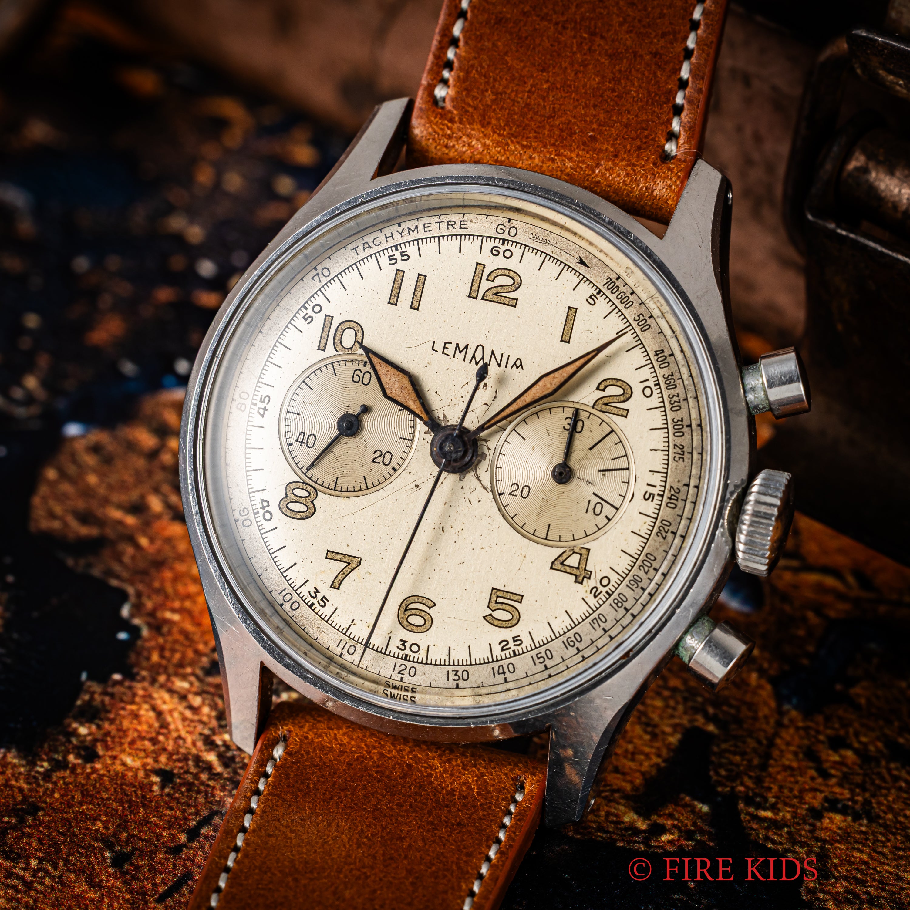 レマニア 1950年代製 2レジスタークロノグラフ Cal.27CH 手巻