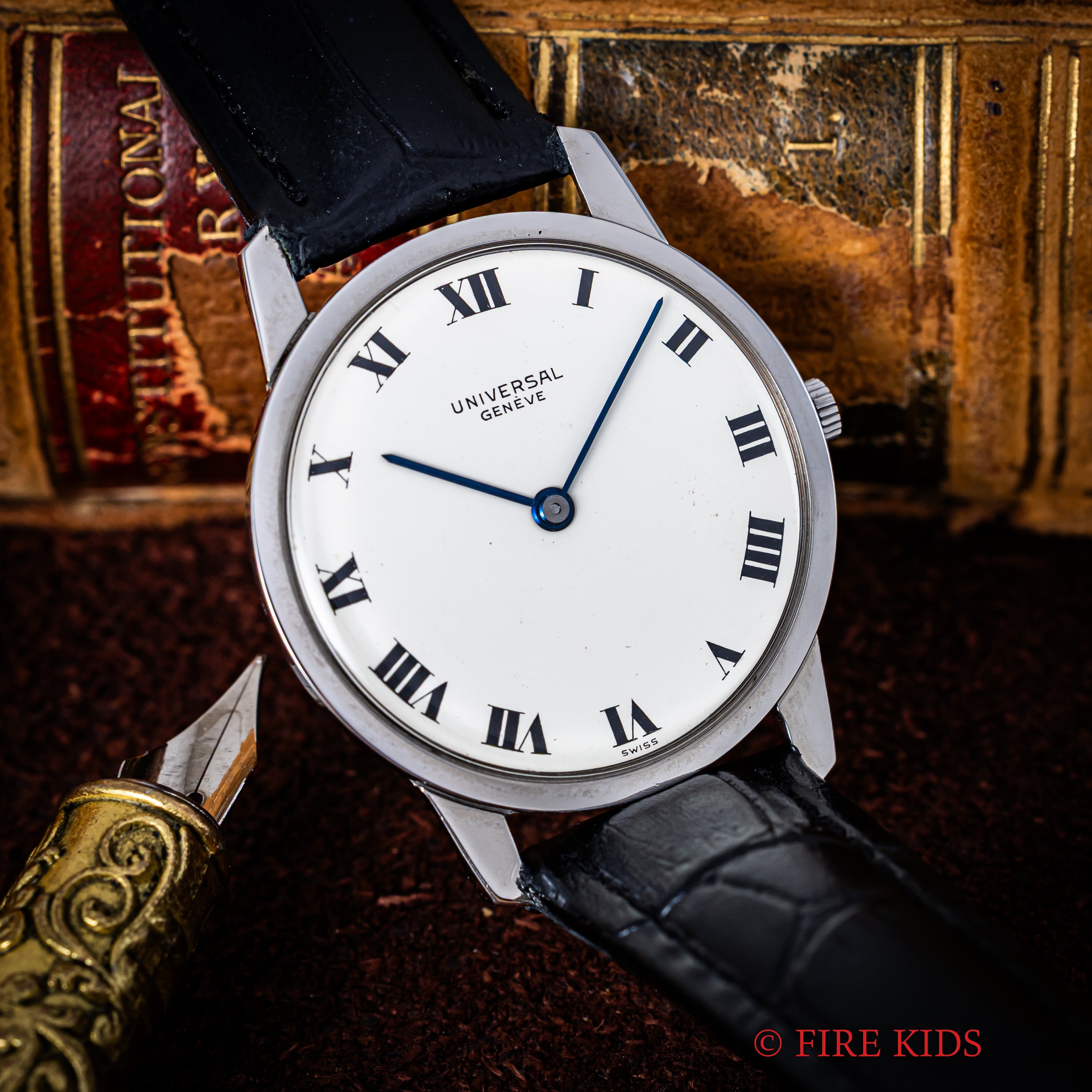 ユニバーサルジュネーブ アルテッセ ホワイトローマン 1970年代製 手巻き