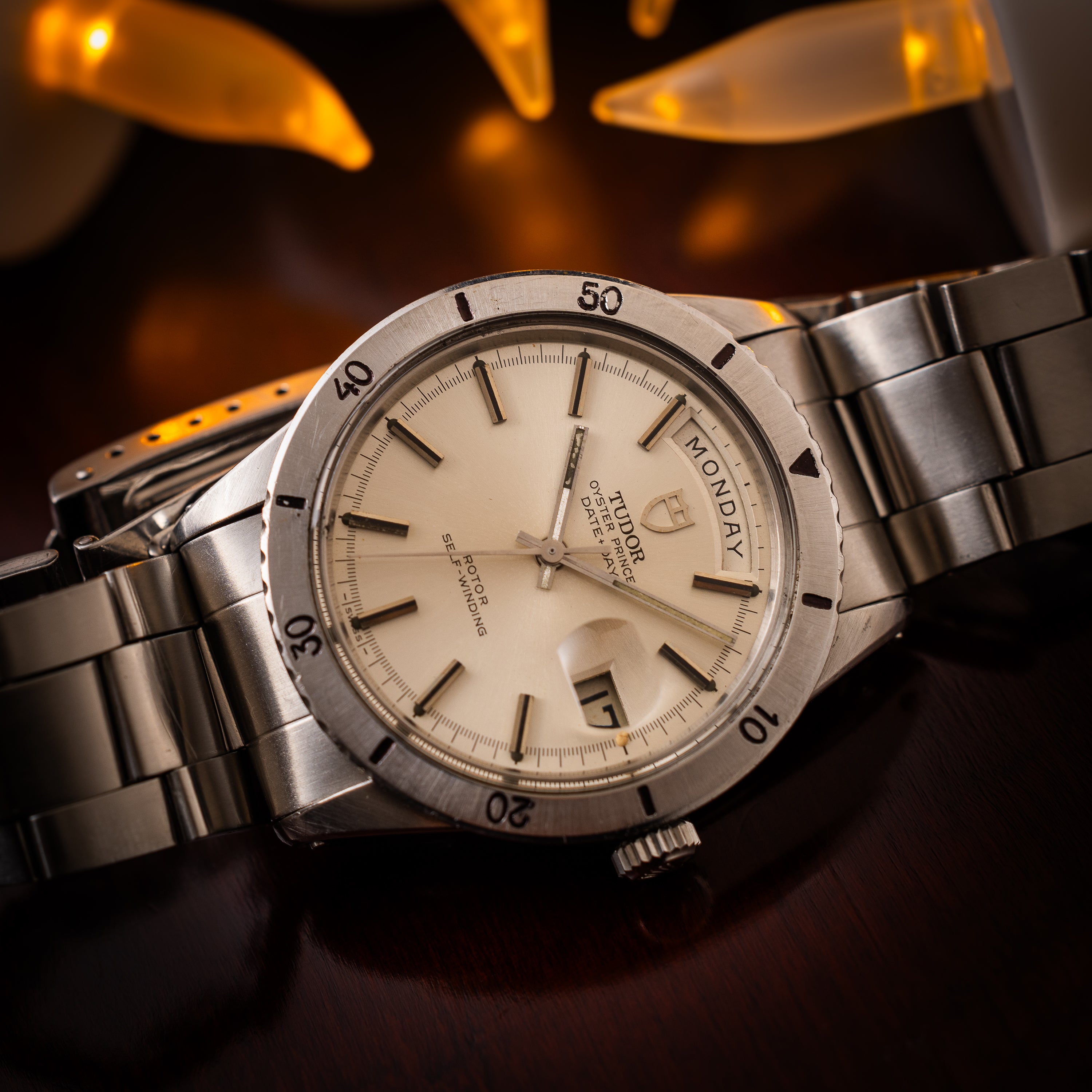 チューダー デイトデイ 20mm ロレックスブレス 1969年製 Ref.7020/0 シルバーダイヤル