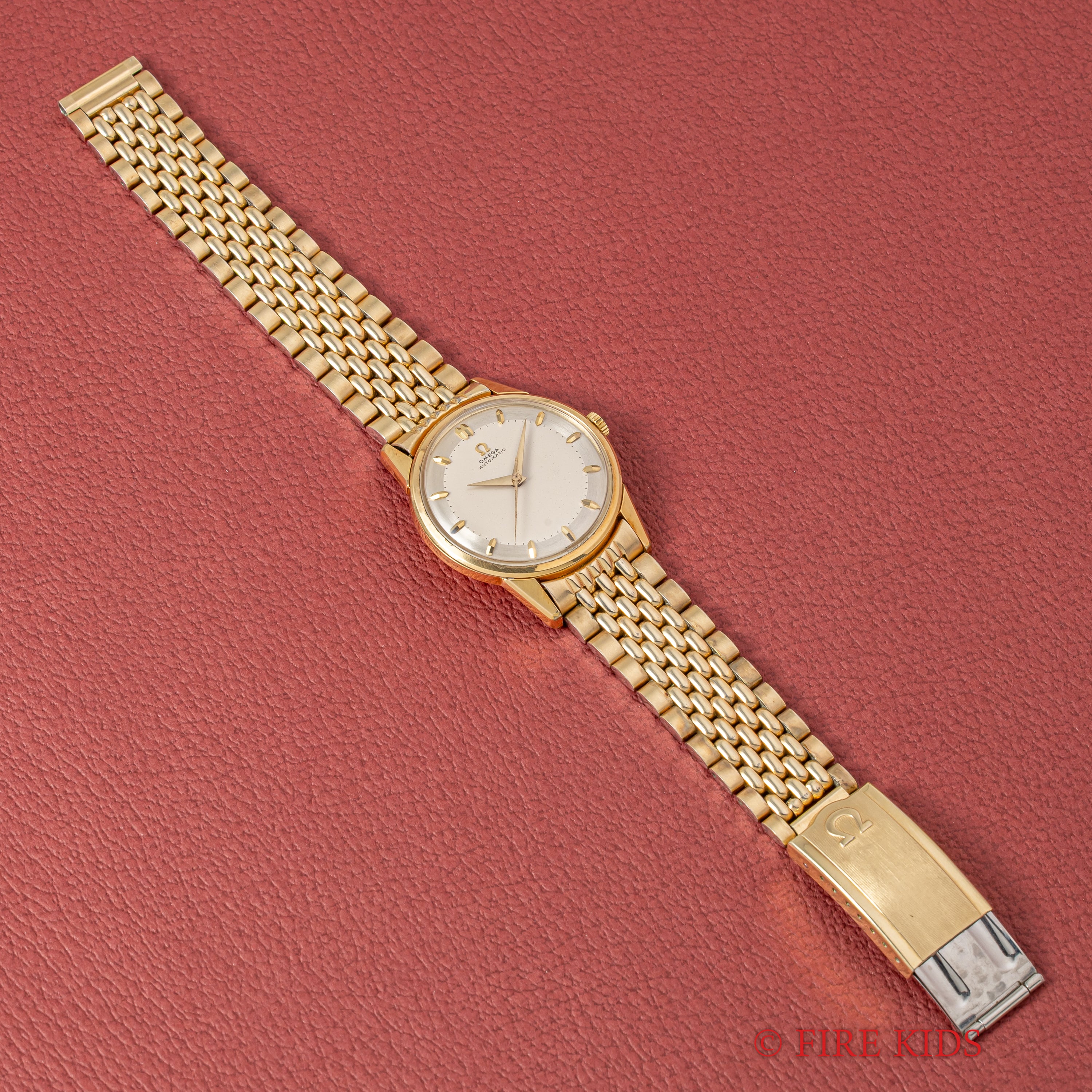 オメガ 1958年製 オートマチックGPケース 全回転ローター自動巻 Cal.501 純正GPブレス