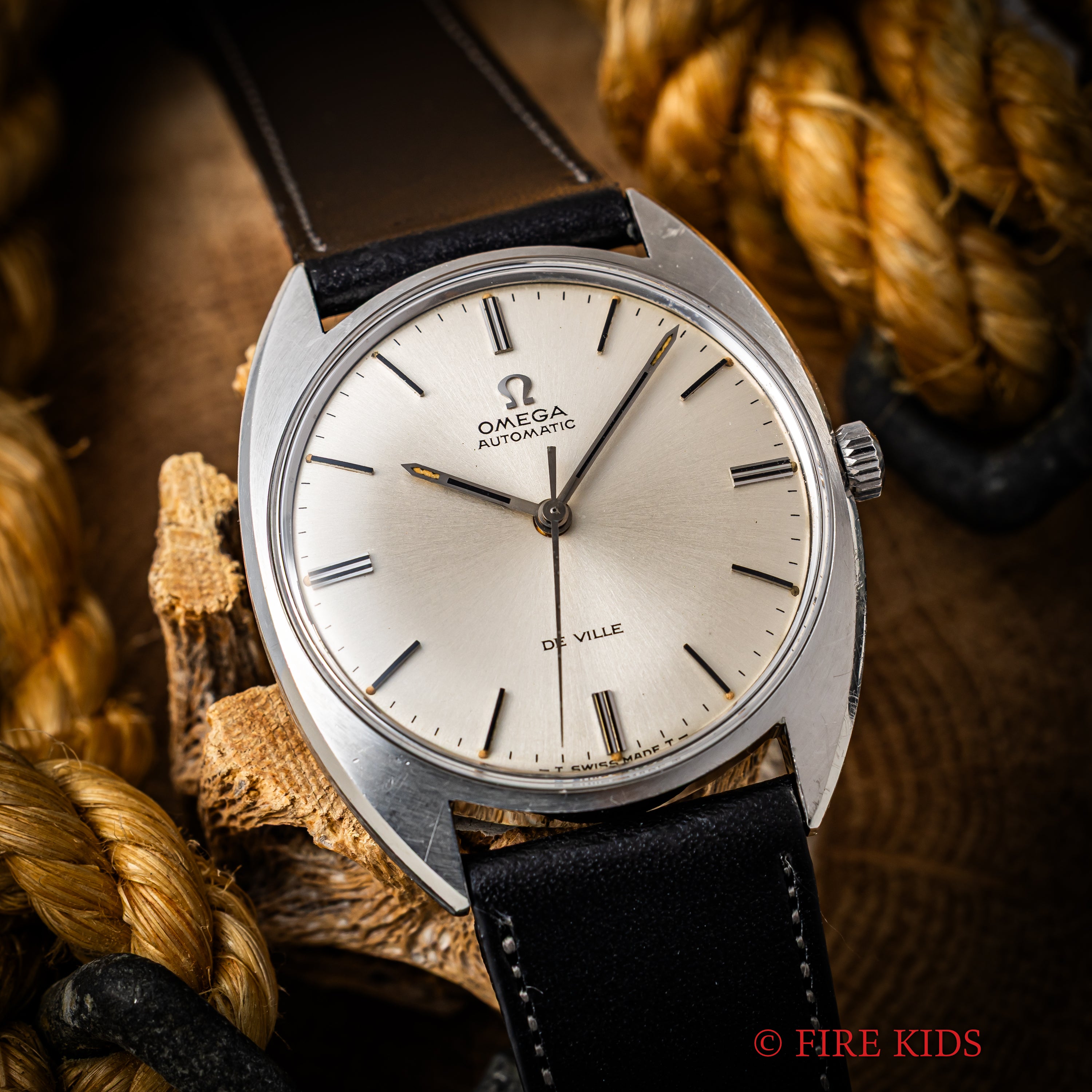 オメガ デ・ヴィル トノーケース 1968年製 自動巻き Ref.165.029