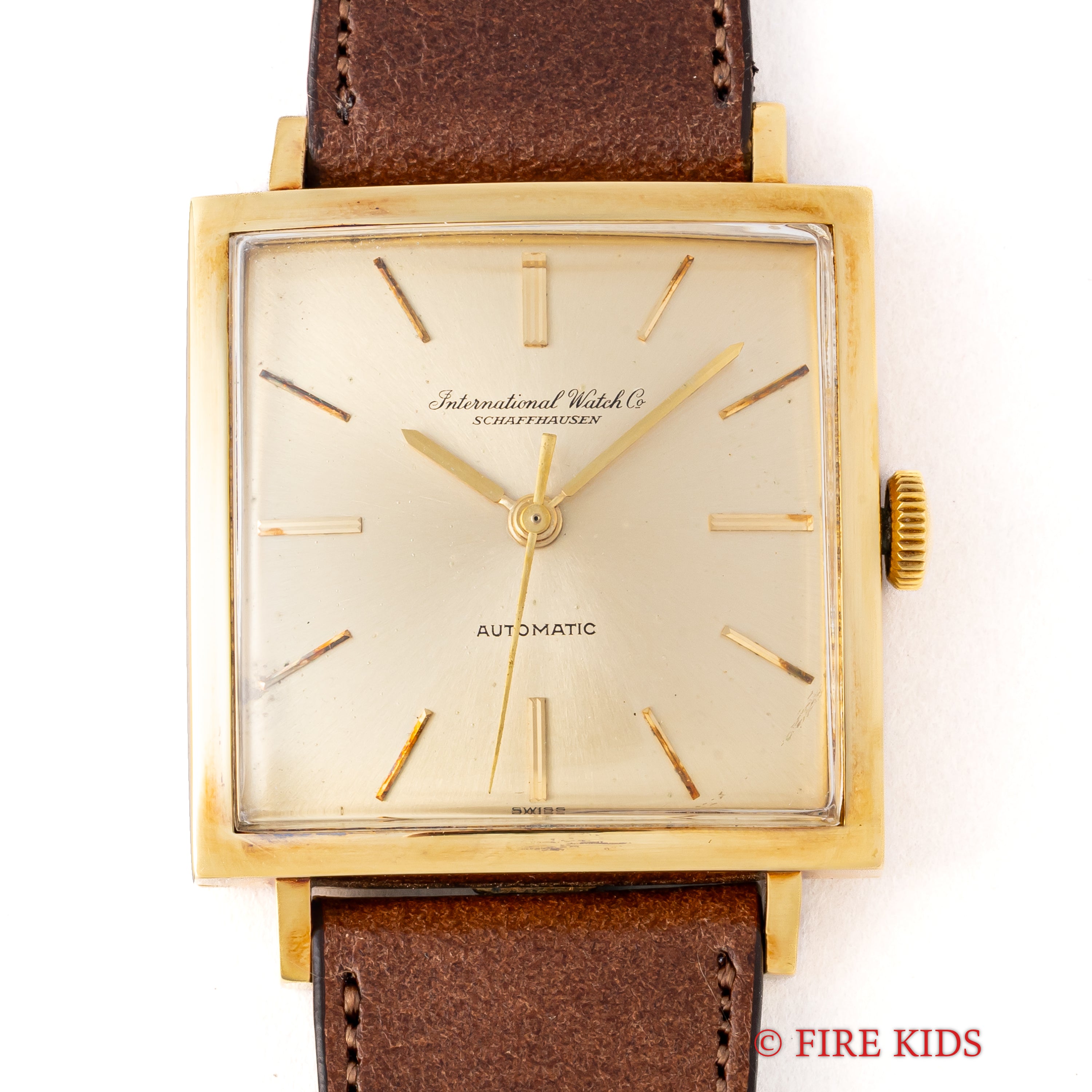 IWC スクエアケース 18金無垢 1970年製 Ref.R1160A オートマチック Cal.854B