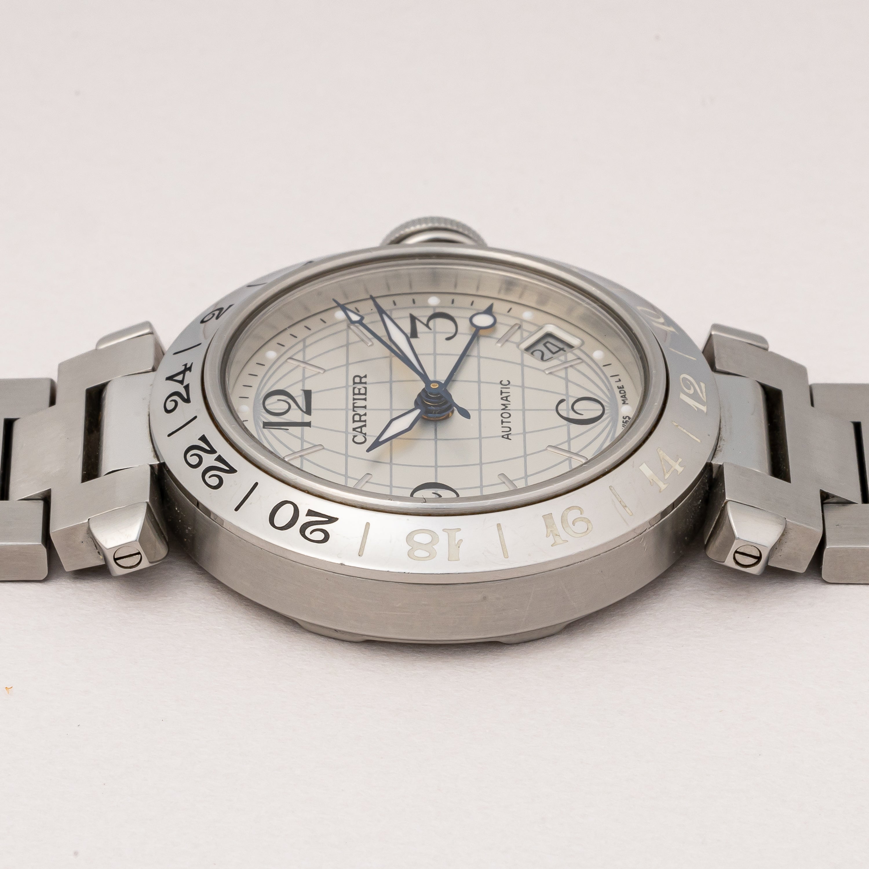 カルティエ パシャC メリディアン 2000年代製 Ref.2377 GMT シルバーダイヤル