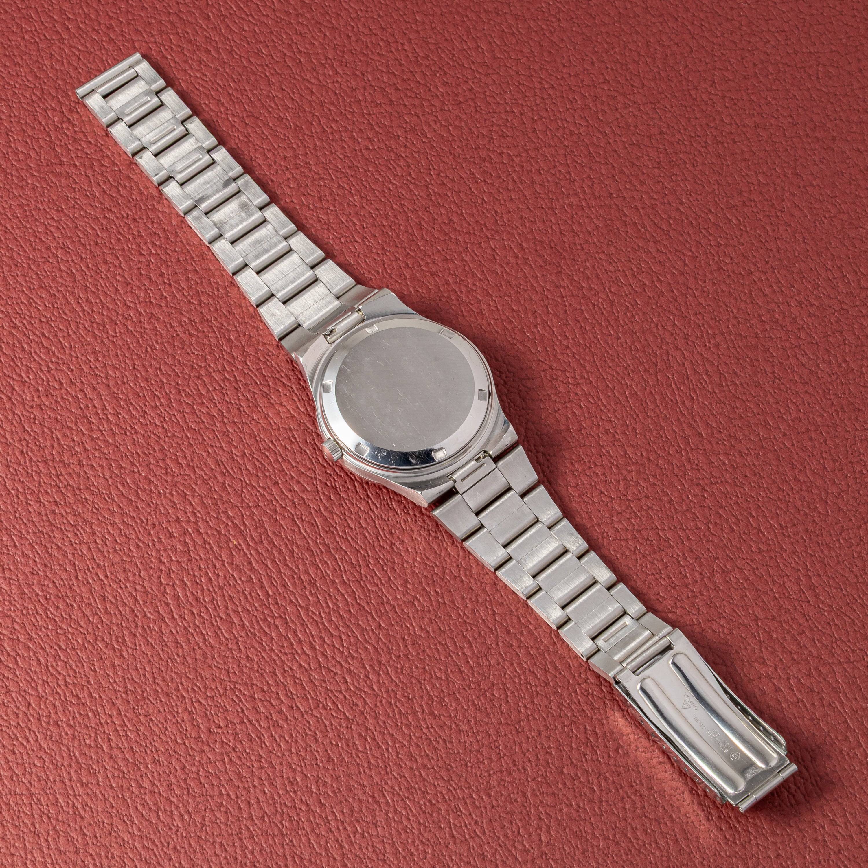 オメガ ジュネーブ 36㎜ビッグケース 1973年製 Ref.166.0173 純正3連ブレス