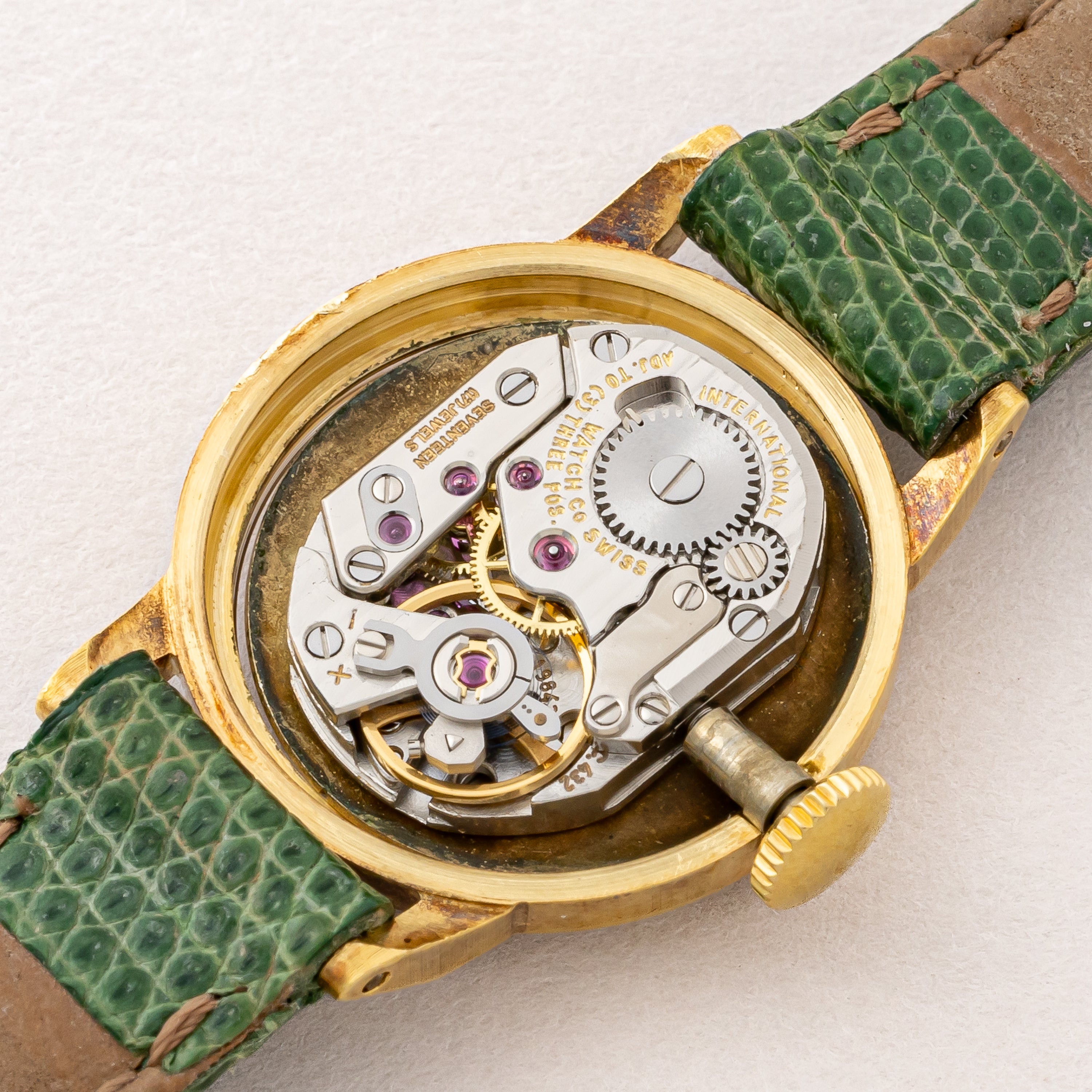 IWC レディース ラウンドケース 1970年製 Ref.4023 18金イエローゴールド