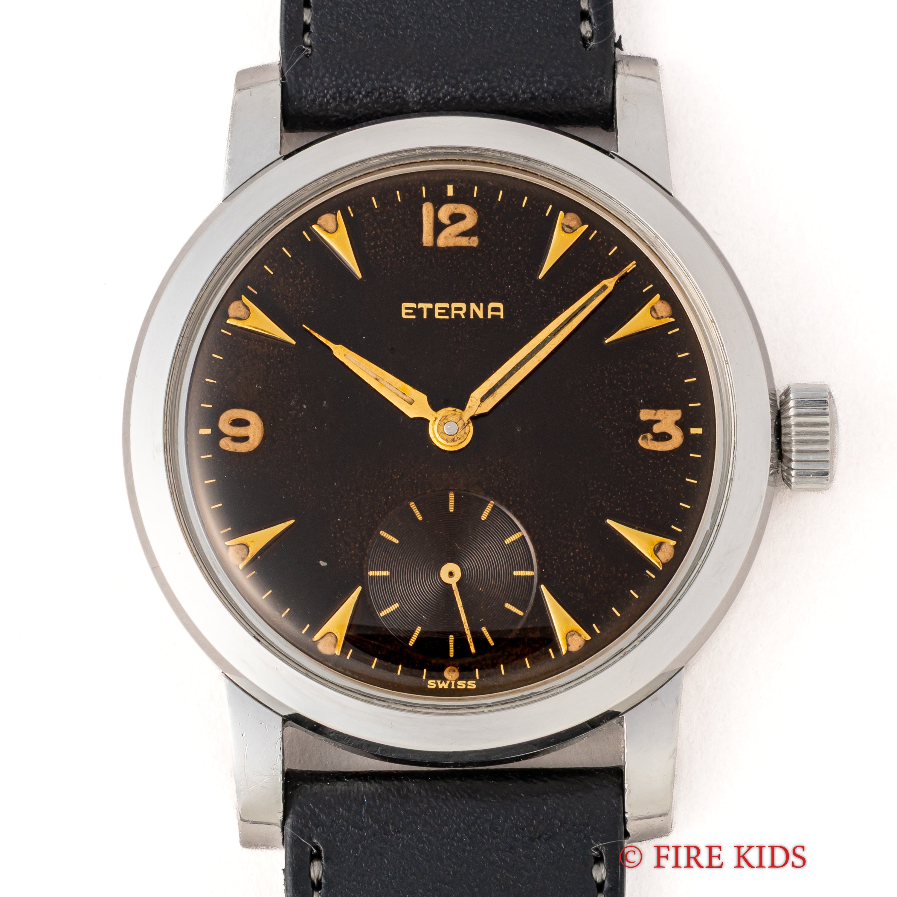 エテルナ 36㎜ビッグケース 1940年代製 ギルトダイヤル 耐震装置付き手巻 Cal.852U