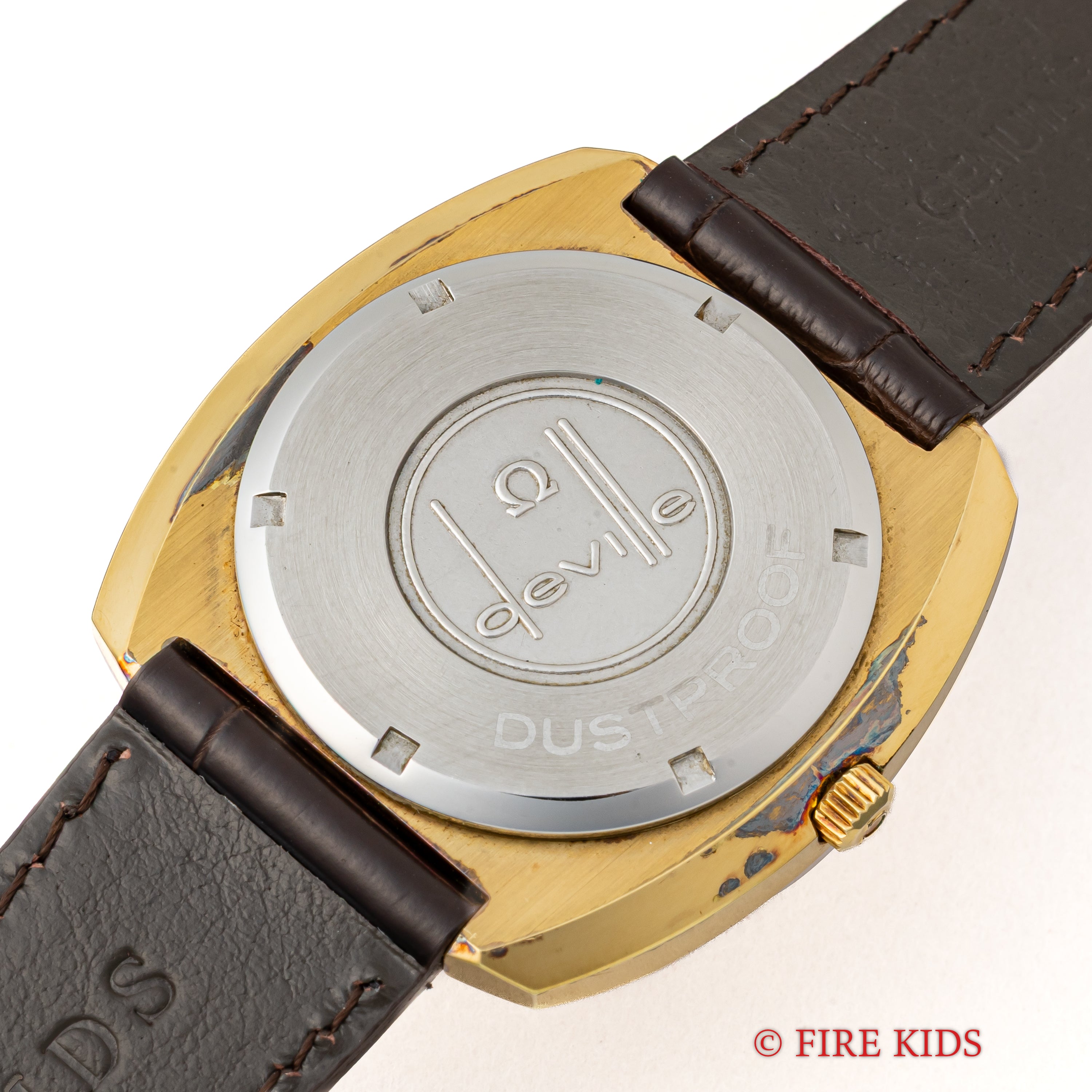 オメガ デ・ヴィル TVスクリーン ツートンダイヤル トップゴールド 1973年製 自動巻 Cal.711 Ref.151.0051 箱付き