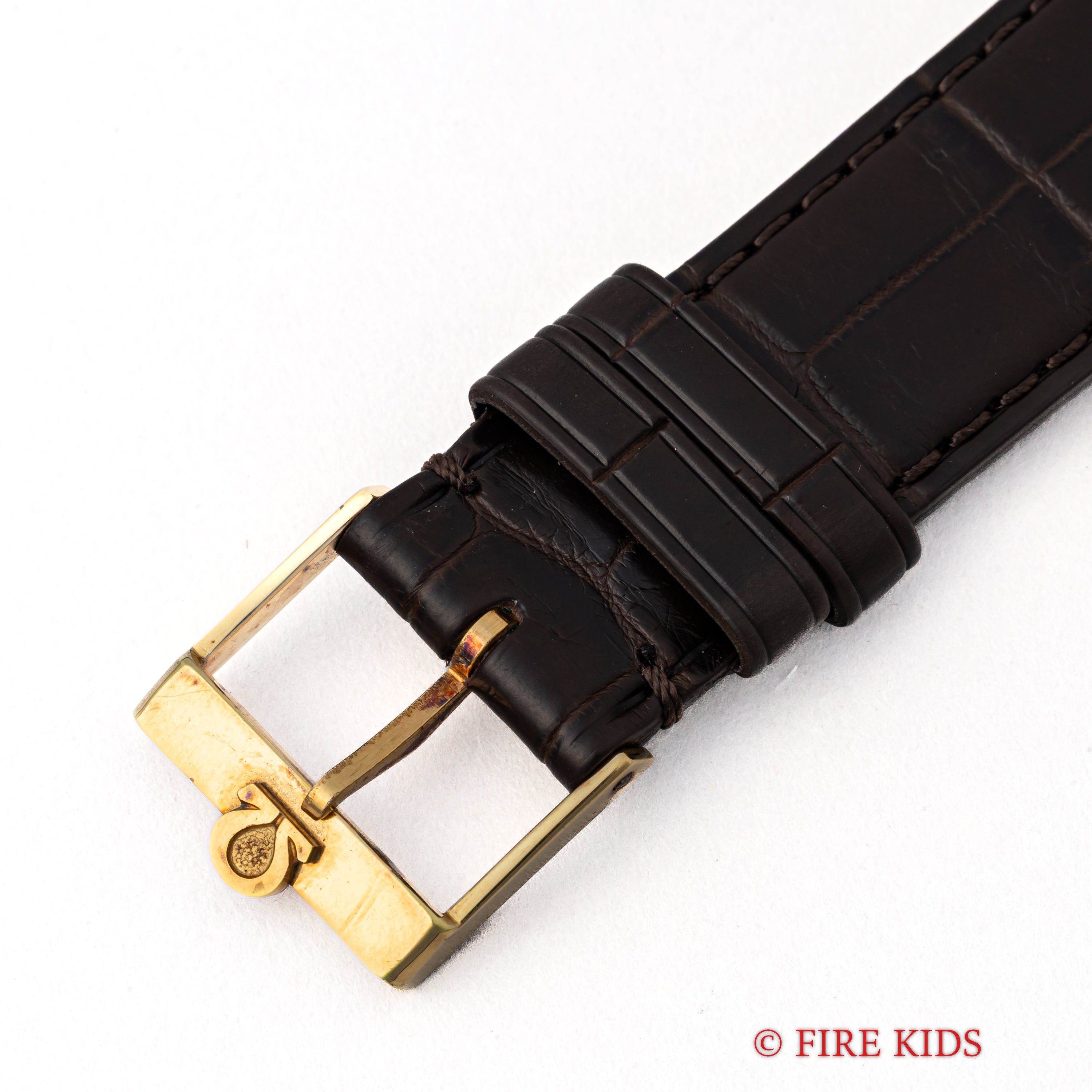 オメガ デ・ヴィル TVスクリーン ツートンダイヤル トップゴールド 1973年製 自動巻 Cal.711 Ref.151.0051 箱付き