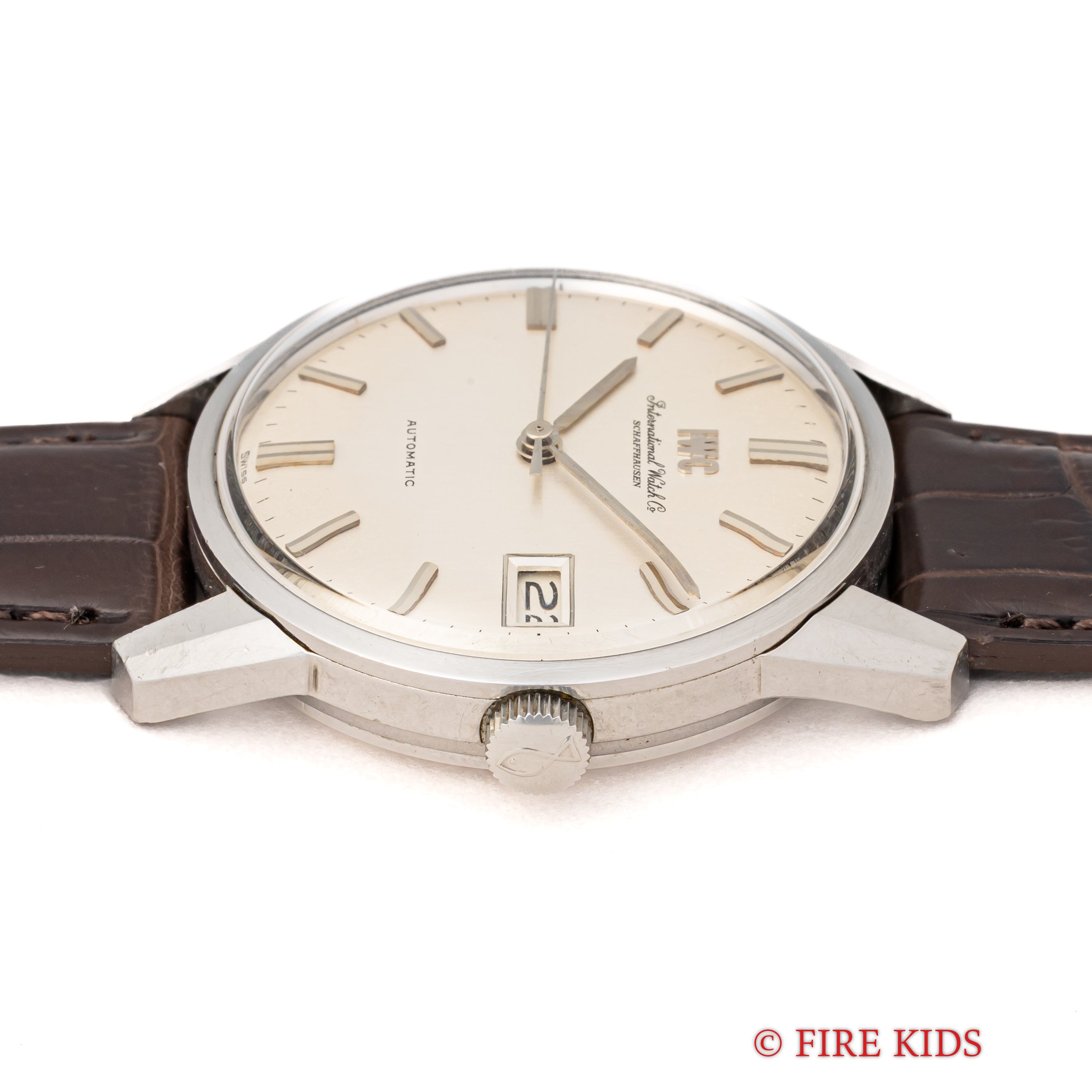 IWC 1972年製 ラウンドケース ペラトン式自動巻き Cal.8541B R810A お魚リューズ