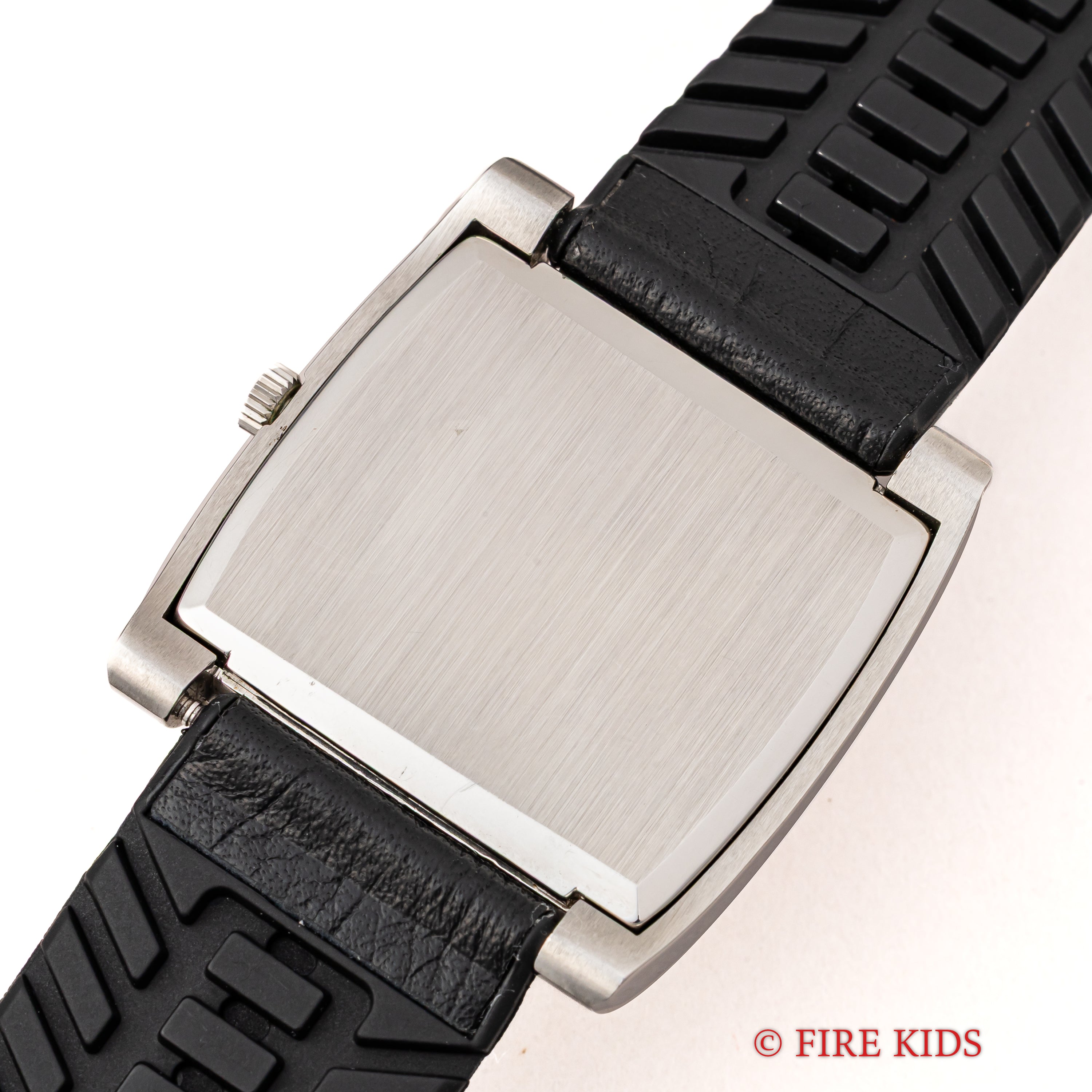 オメガ ジュネーブ TVスクリーン ツートンダイヤル 1972年製 手巻 Cal.620 Ref.111.0109