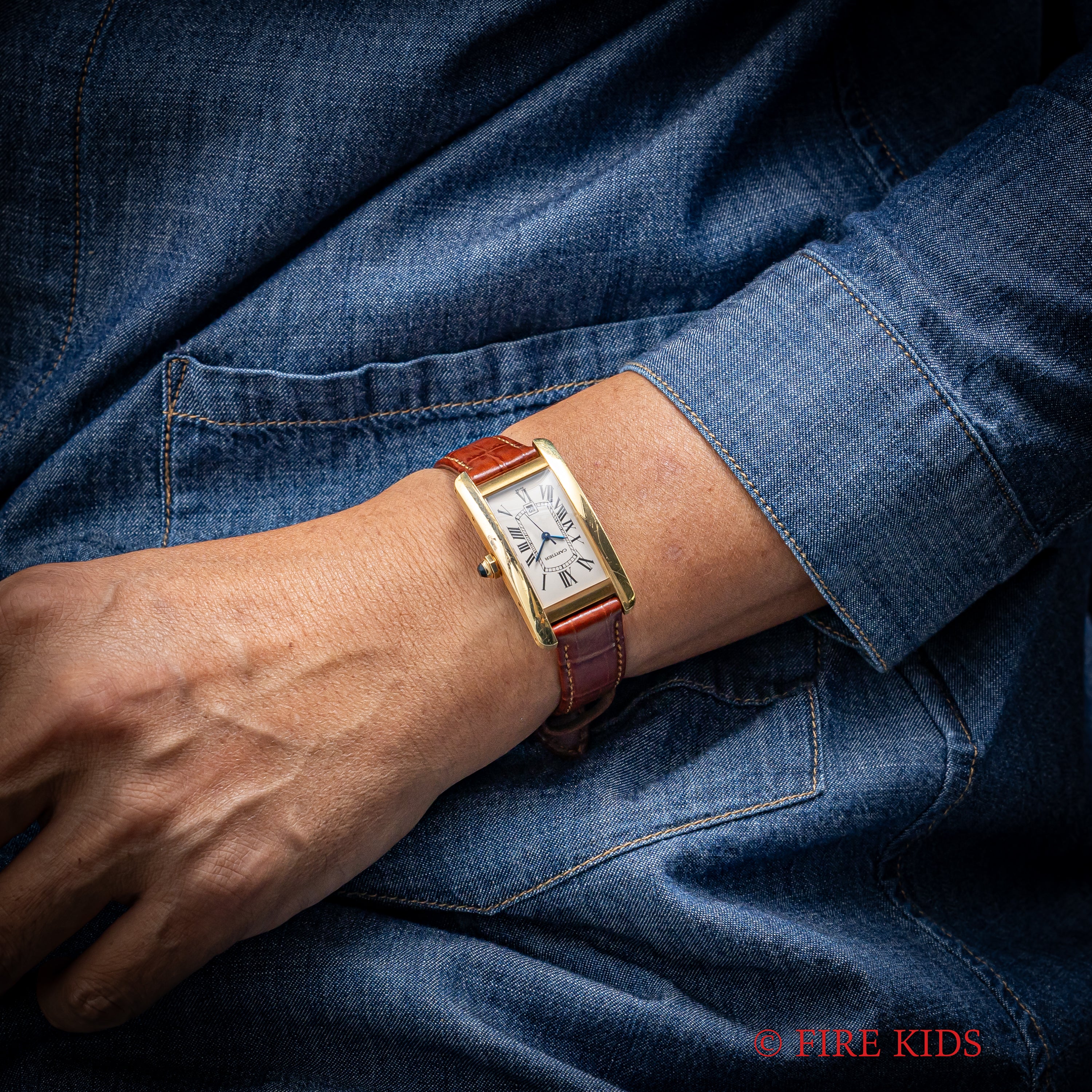 カルティエ 18金無垢タンク アメリカン MMサイズ 2002年発行ギャラ 自動巻 純正金無垢尾錠付 箱付き