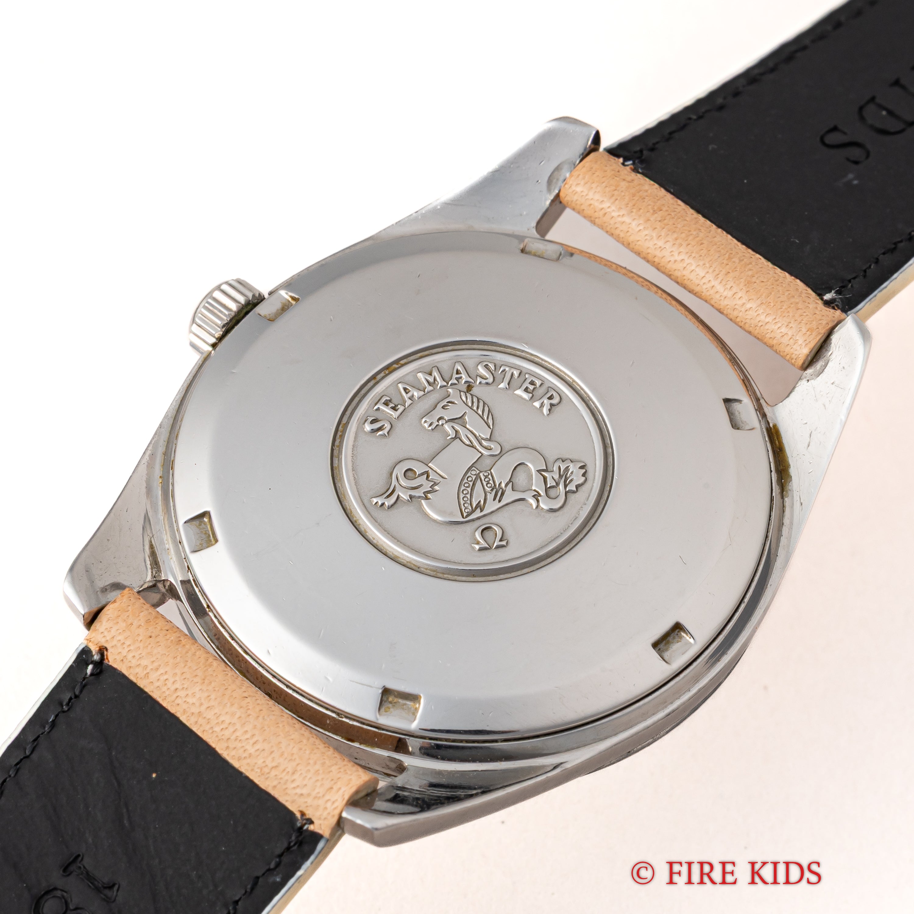 オメガ シーマスタークロノメーター 1969年製 Ref.166.010SP シルバーダイヤル