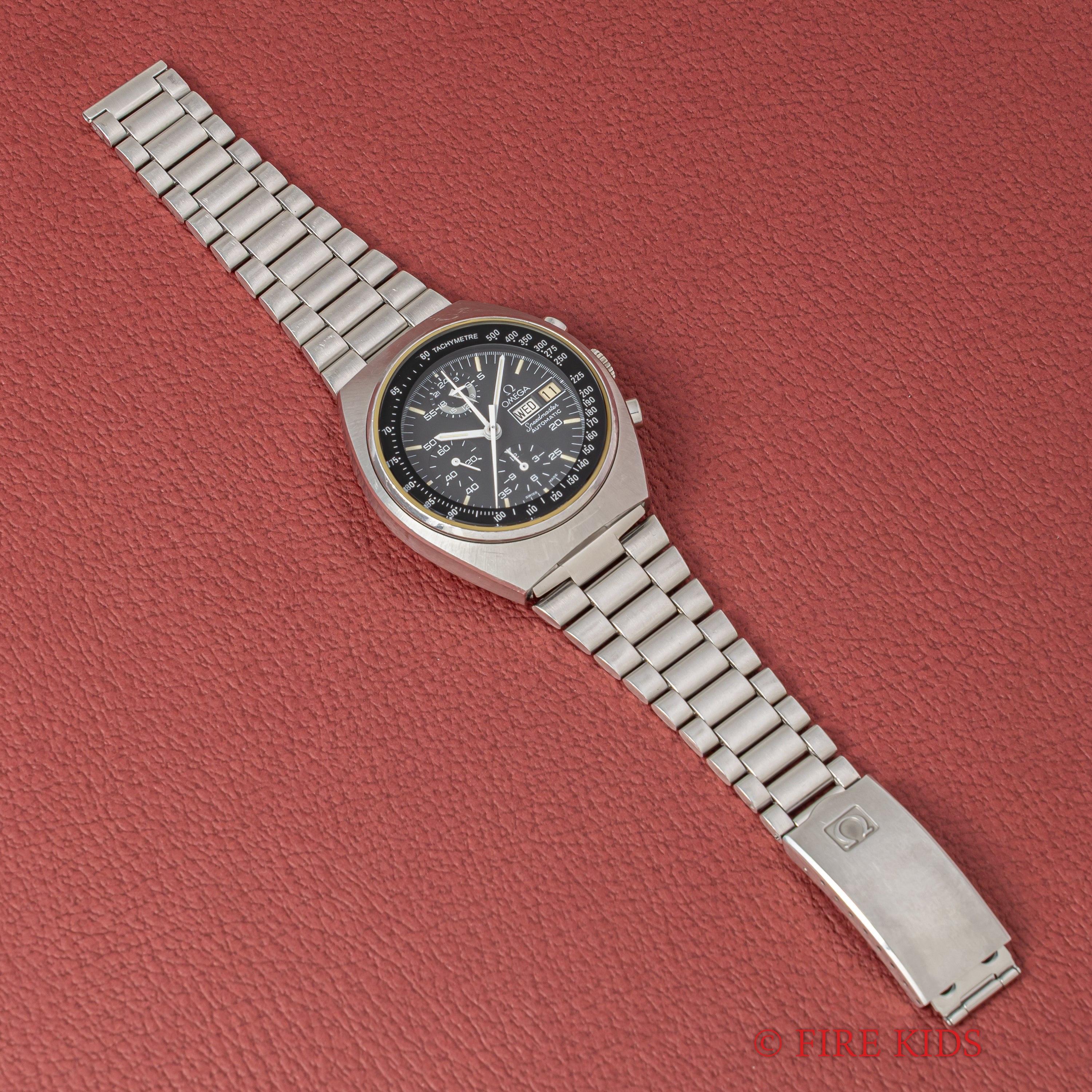 オメガ スピードマスター Mk4.5 1982年製 オリジナルダイヤル 自動巻きクロノグラフ 純正ステンレスブレス