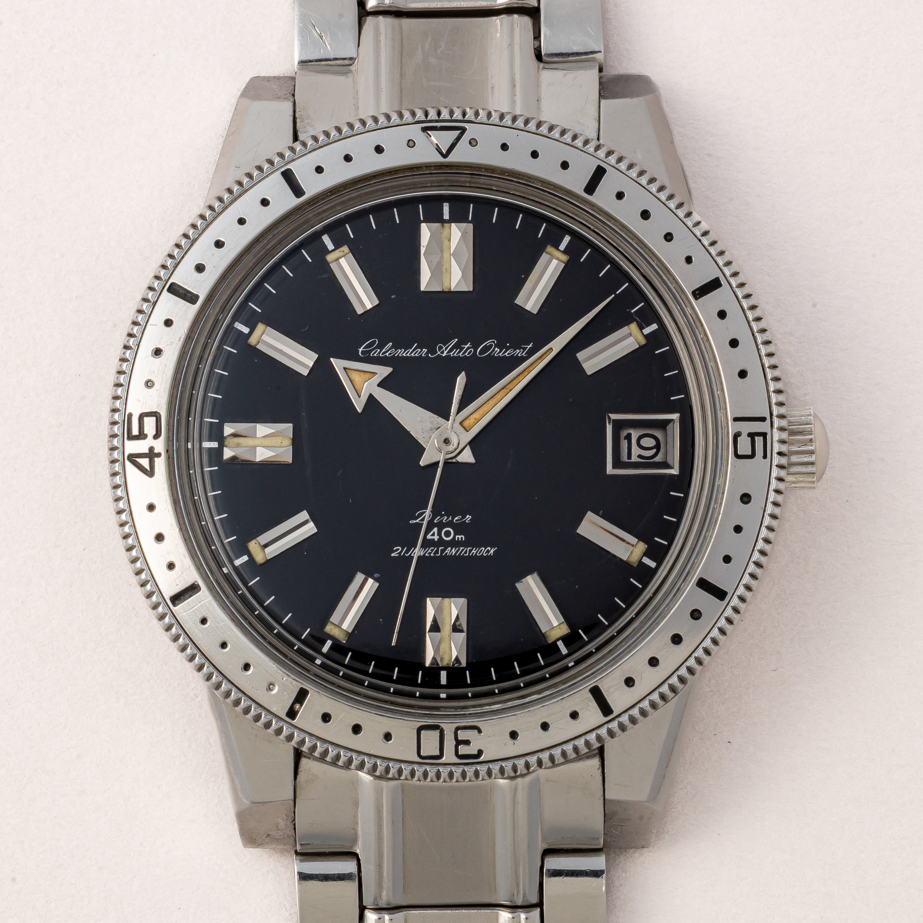オリエント カレンダーオート 1960年代製 ダイバーズウォッチ ブラックダイヤル アローハンド