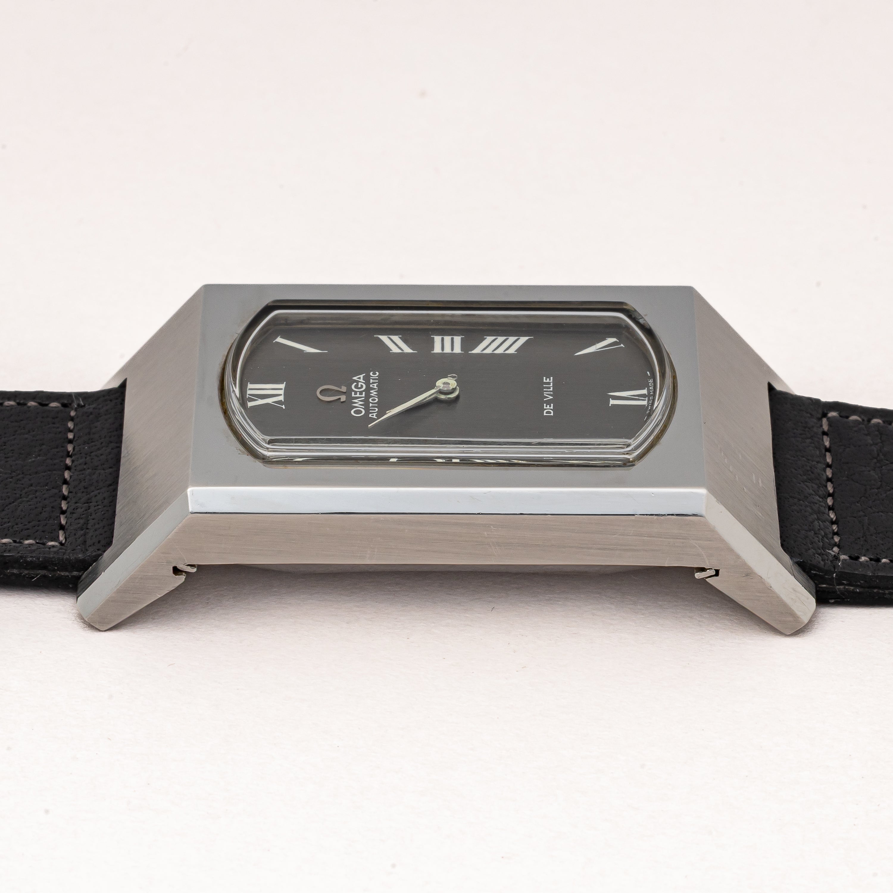 オメガ デ・ヴィル 1972年製 レクタンギュラー 自動巻 グレーダイヤル Ref.155.006