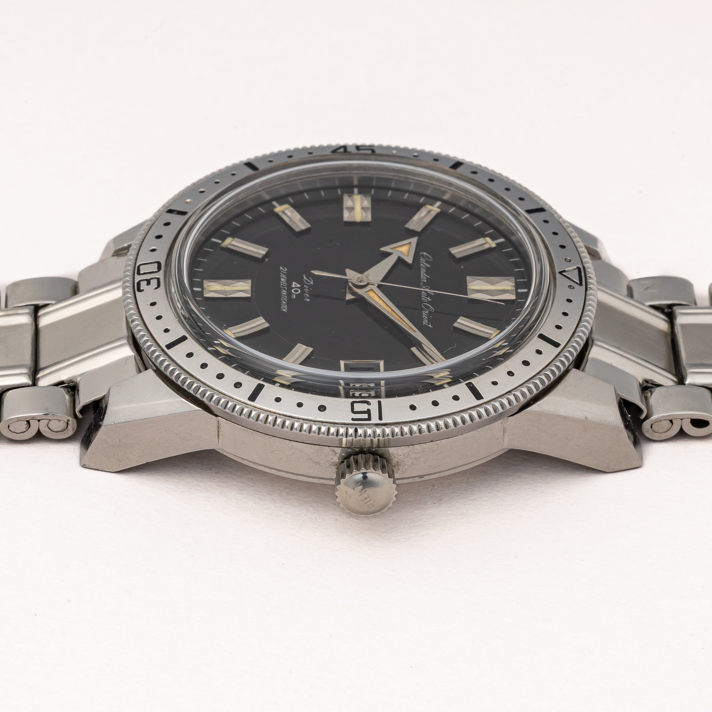 オリエント カレンダーオート 1960年代製 ダイバーズウォッチ ブラックダイヤル アローハンド