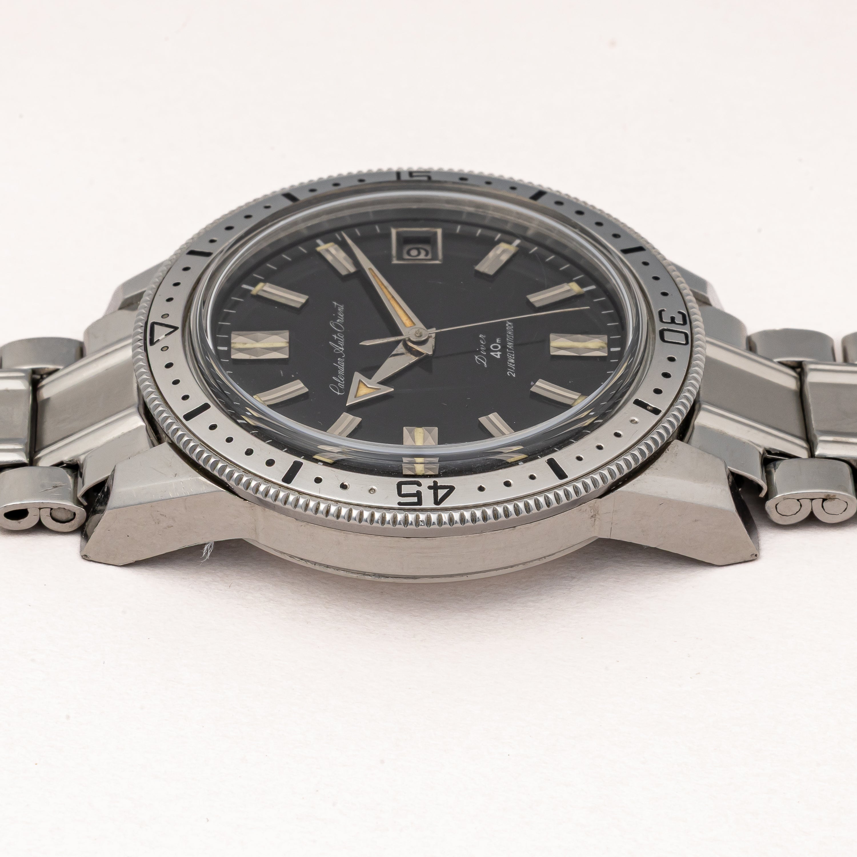 オリエント カレンダーオート 1960年代製 ダイバーズウォッチ ブラックダイヤル アローハンド