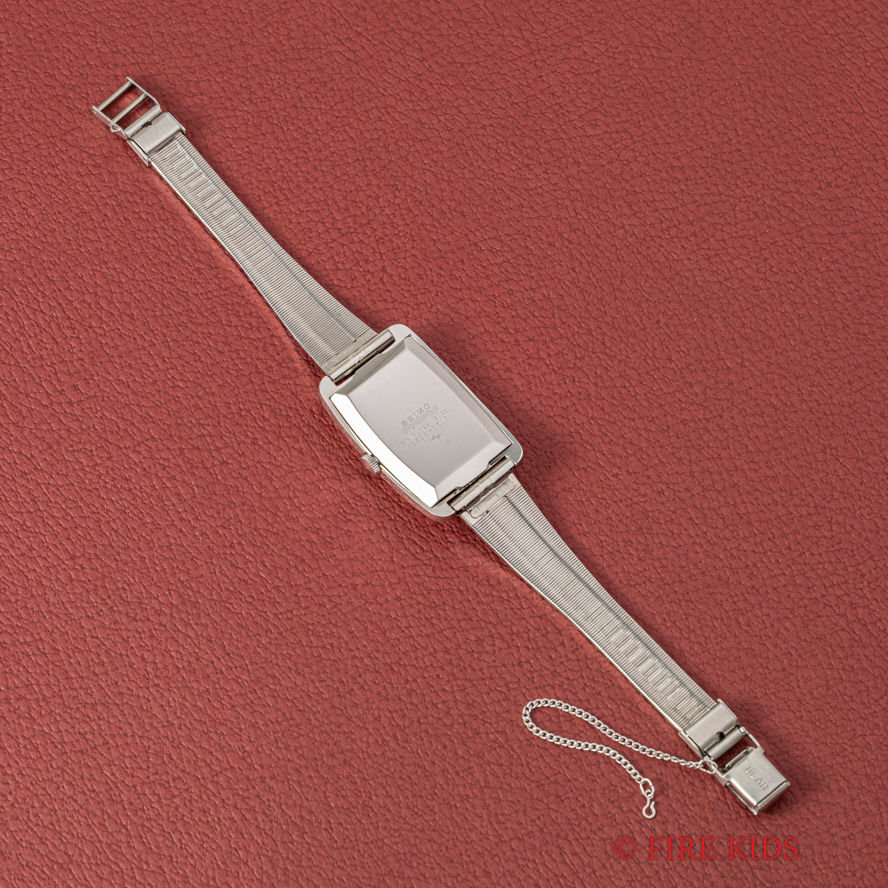 セイコー レディース レクタンギュラーケース ブルーダイヤル 1969年製 手巻 社外ブレス