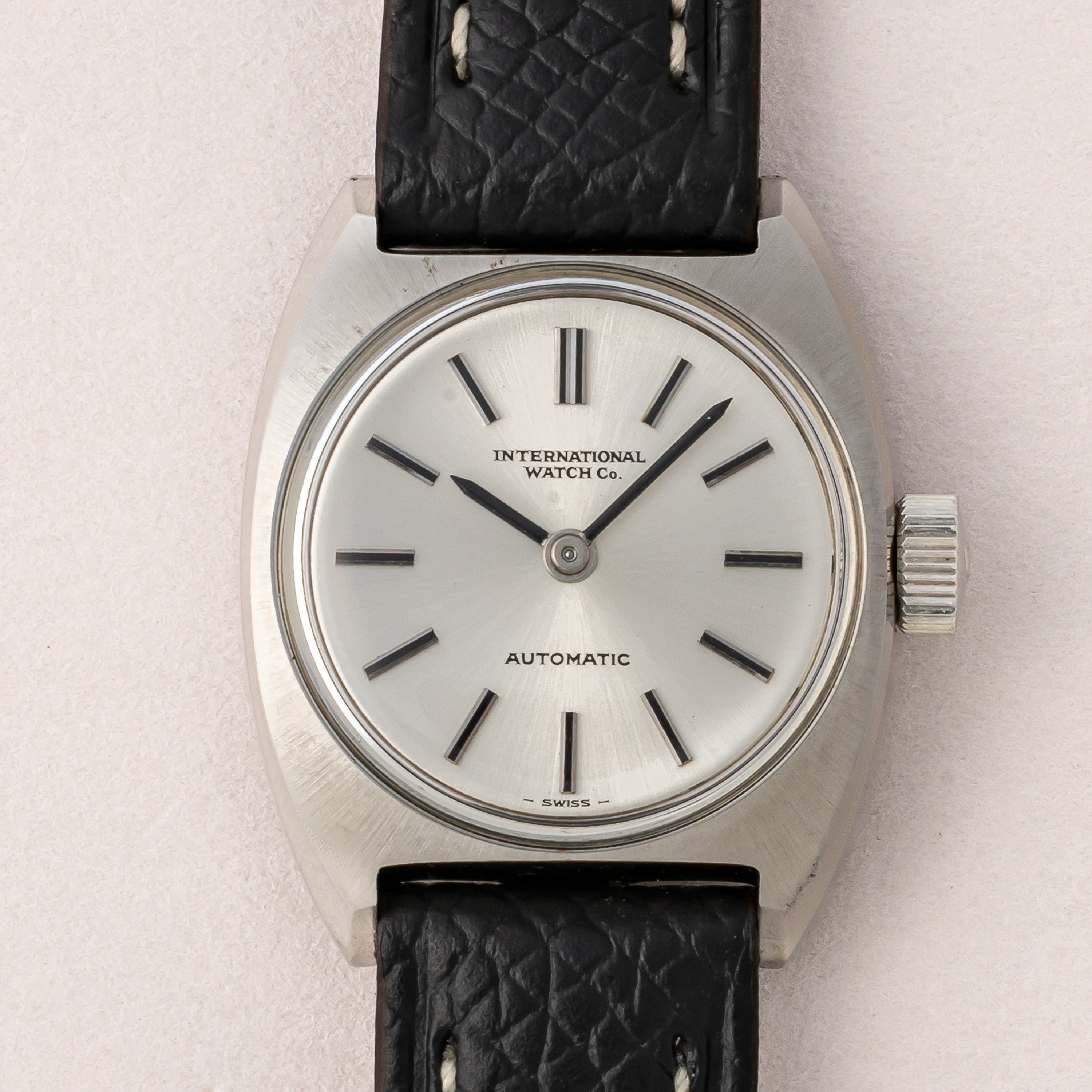 IWC レディース トノーケース1972年製 Ref.R440S 箱・ギャラ付き