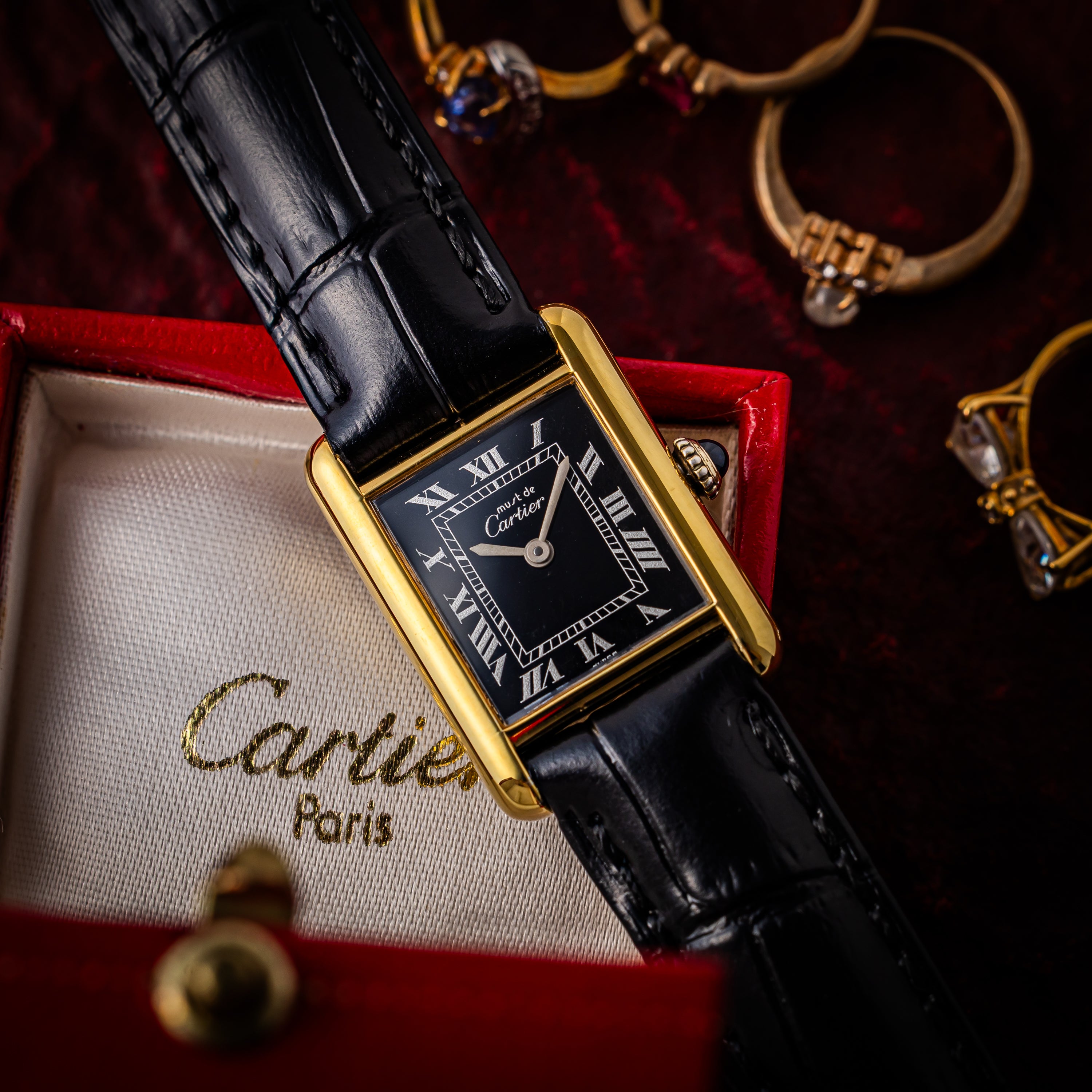 カルティエ マストタンク 1980年代製 SMサイズ ブラックローマンダイヤル 純正尾錠付き