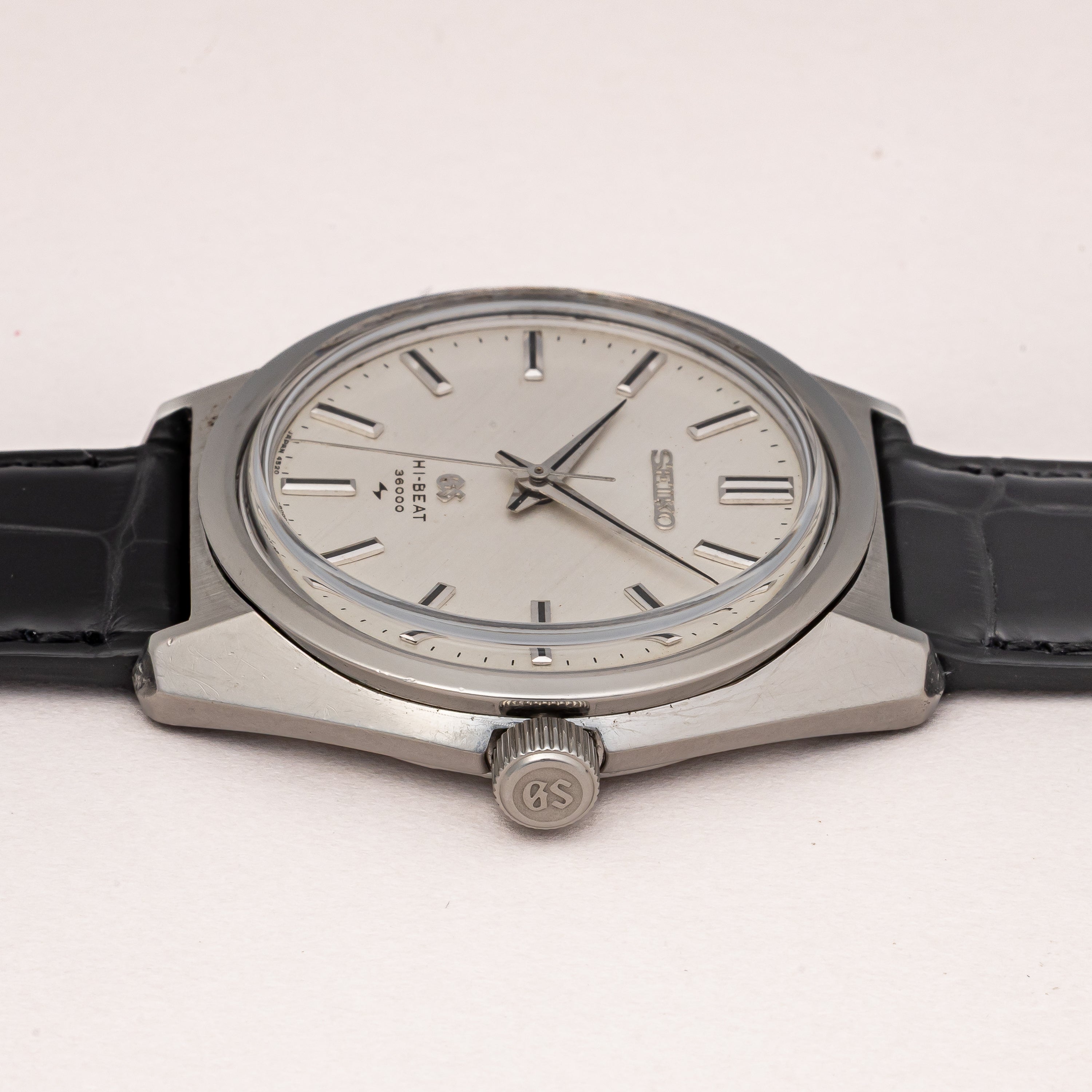 グランドセイコー ハイビート手巻き10振動 36000 1968年製 Ref.4520-8000 45GS
