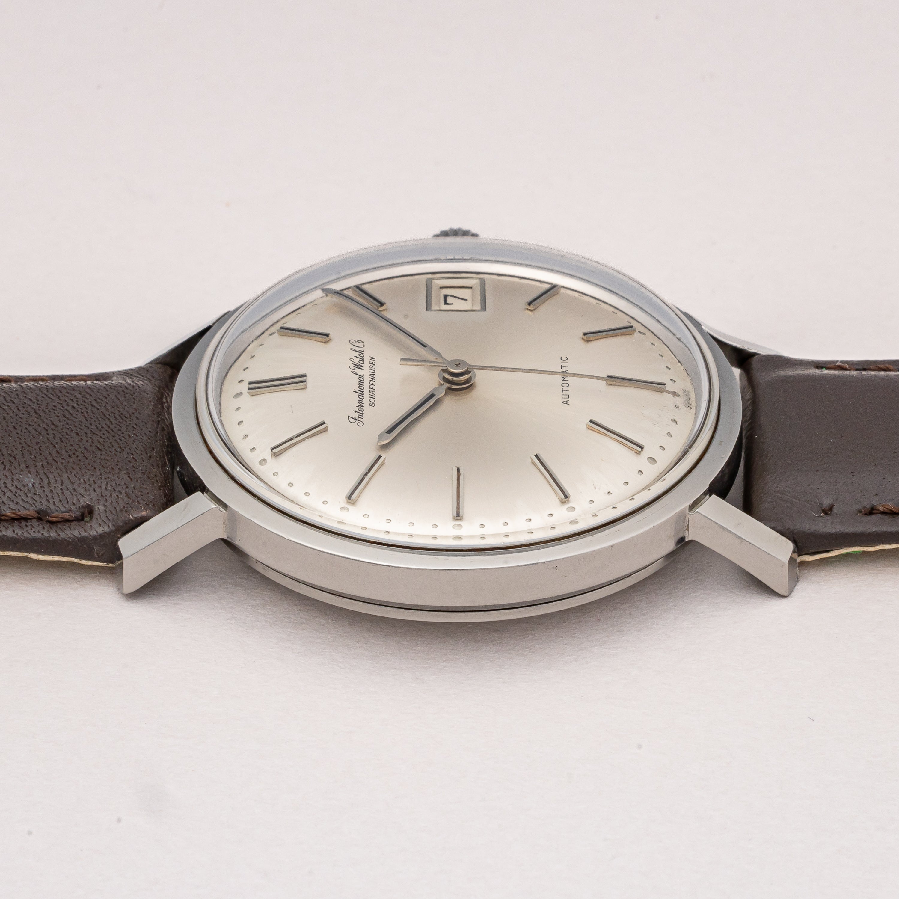 IWC ラウンドケース 1967年製 Ref.R808 ペラトン式自動巻き Cal.8541