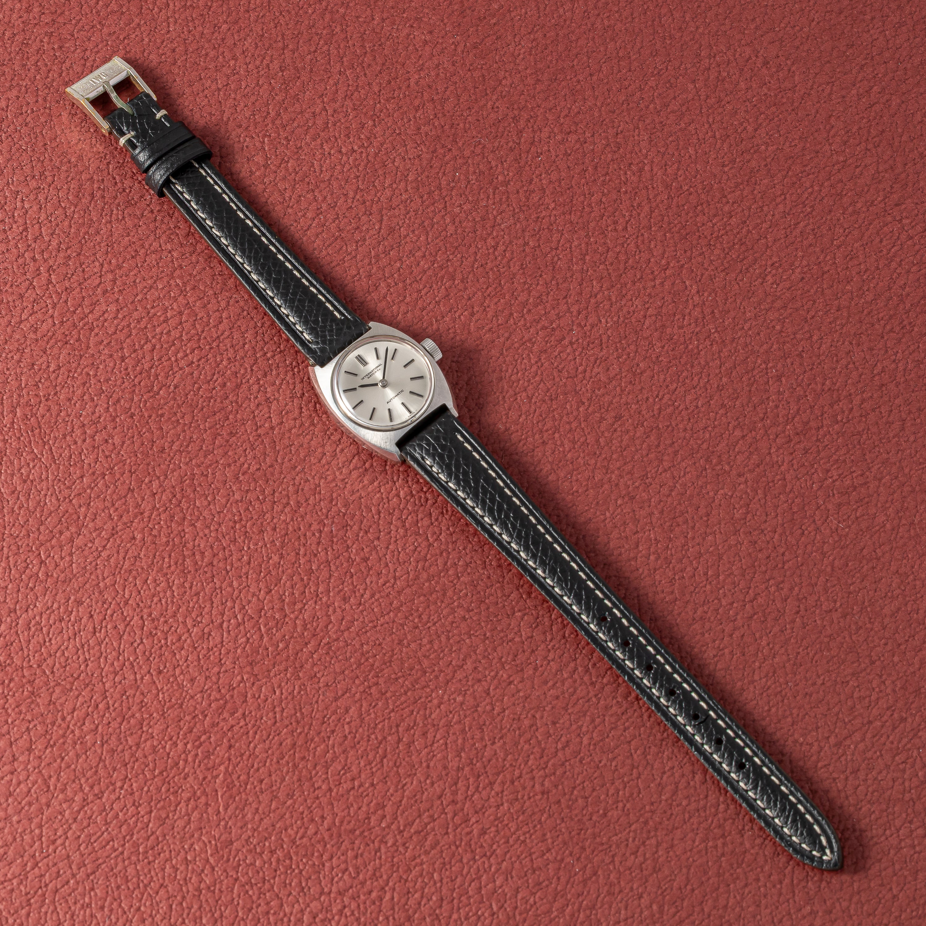 IWC レディース トノーケース1972年製 Ref.R440S 箱・ギャラ付き