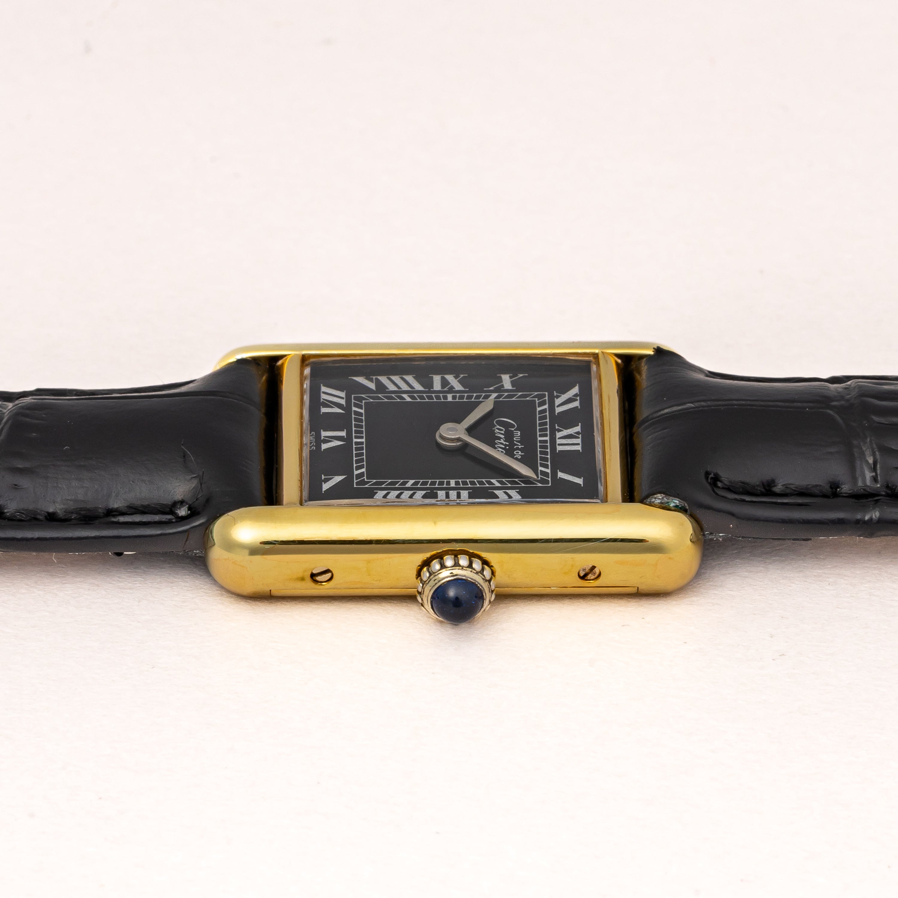 カルティエ マストタンク 1980年代製 SMサイズ ブラックローマンダイヤル 純正尾錠付き