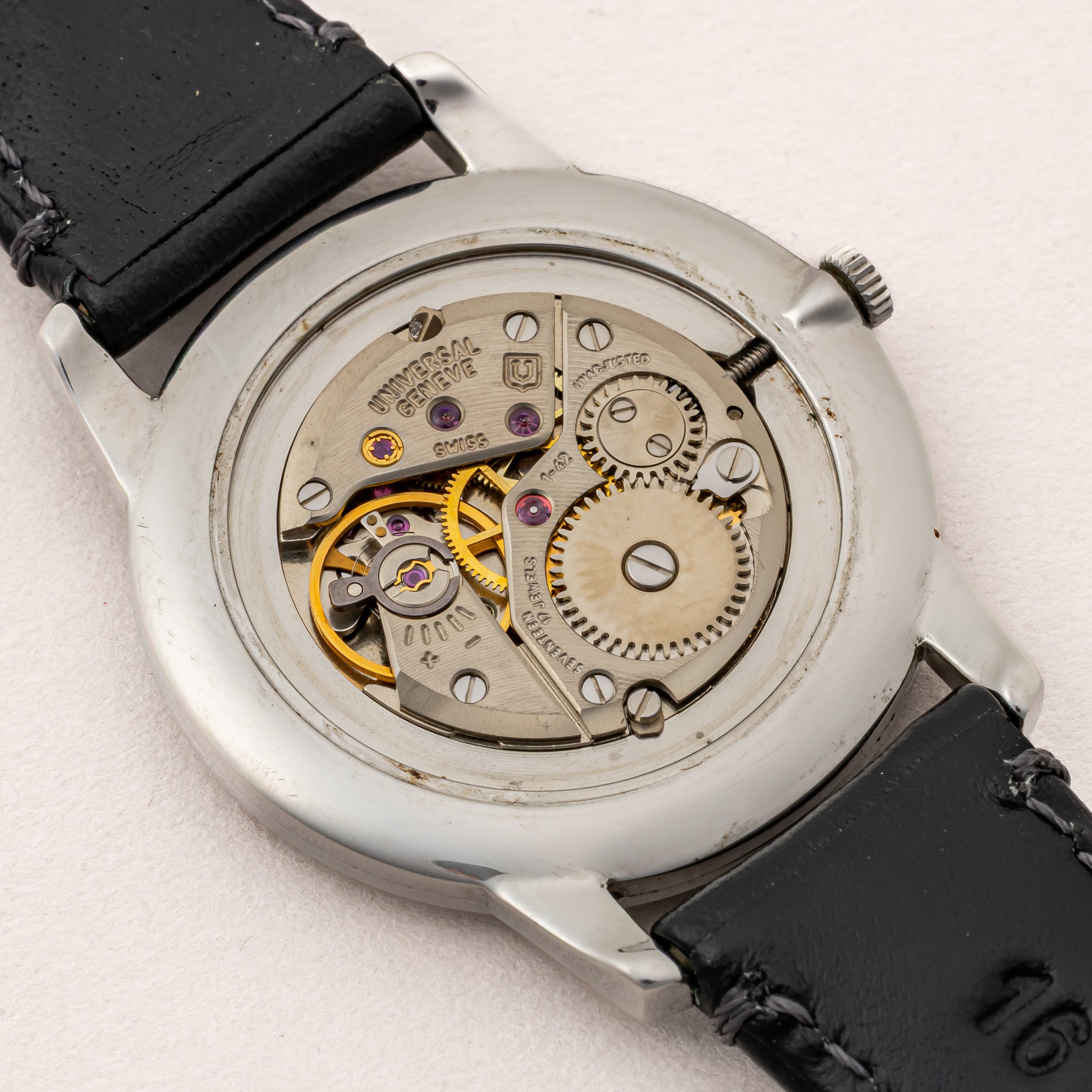 ユニバーサルジュネーブ ラウンドケース アルテッセ 1970年代製 グレーローマン 未使用品 薄型手巻き