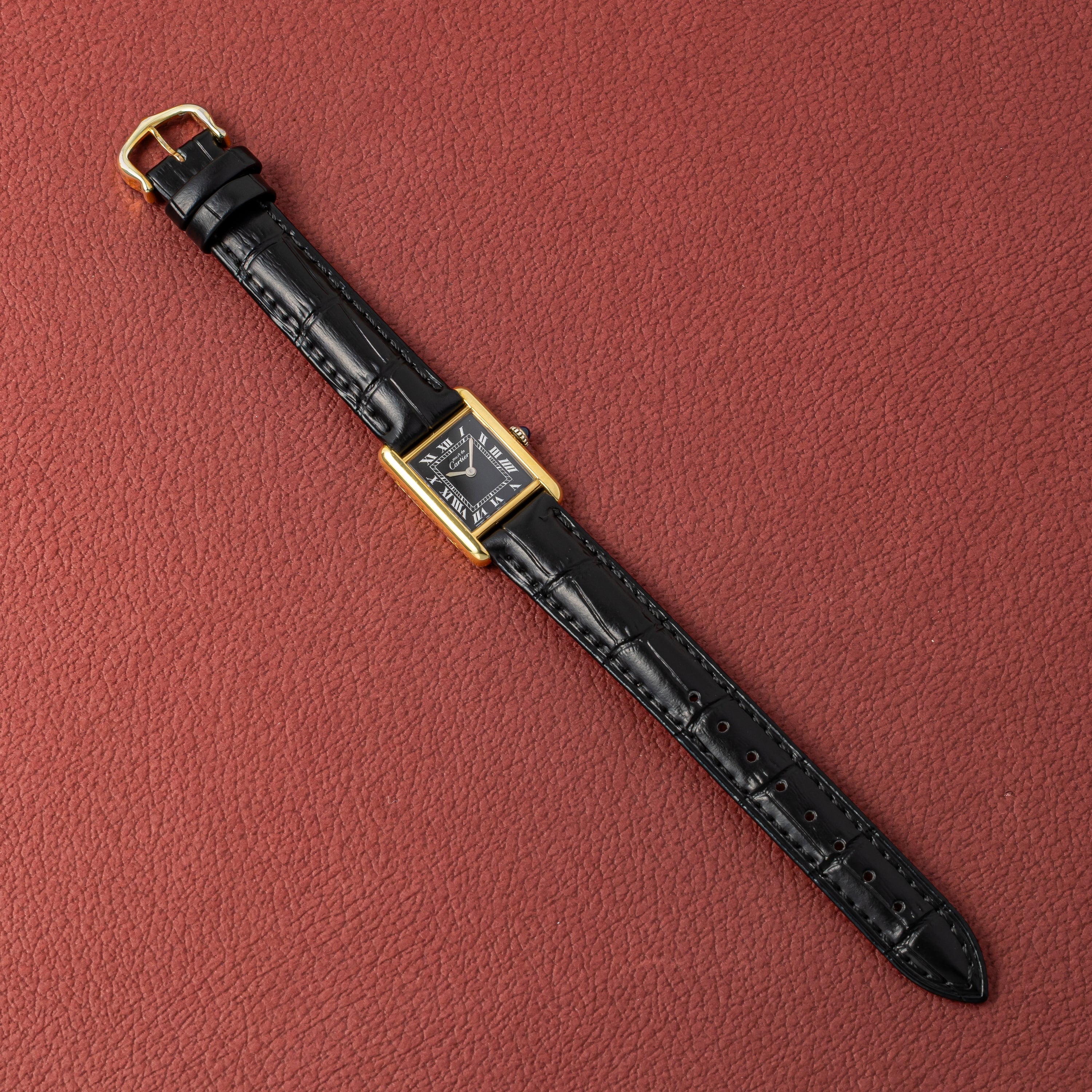 カルティエ マストタンク 1980年代製 SMサイズ ブラックローマンダイヤル 純正尾錠付き