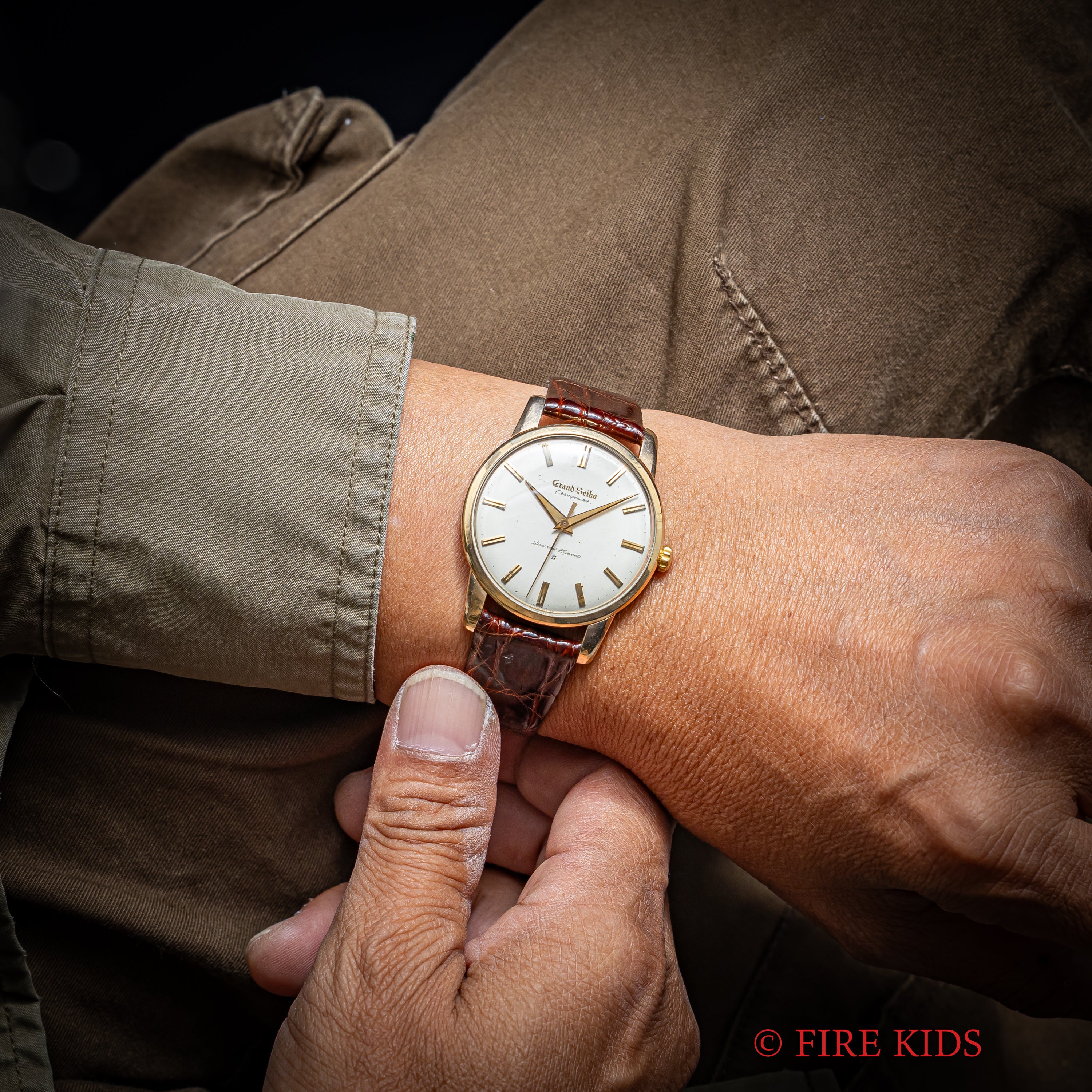 グランドセイコー ファースト 手巻き 1963年製 Ref.J14070 GS アップライトロゴ