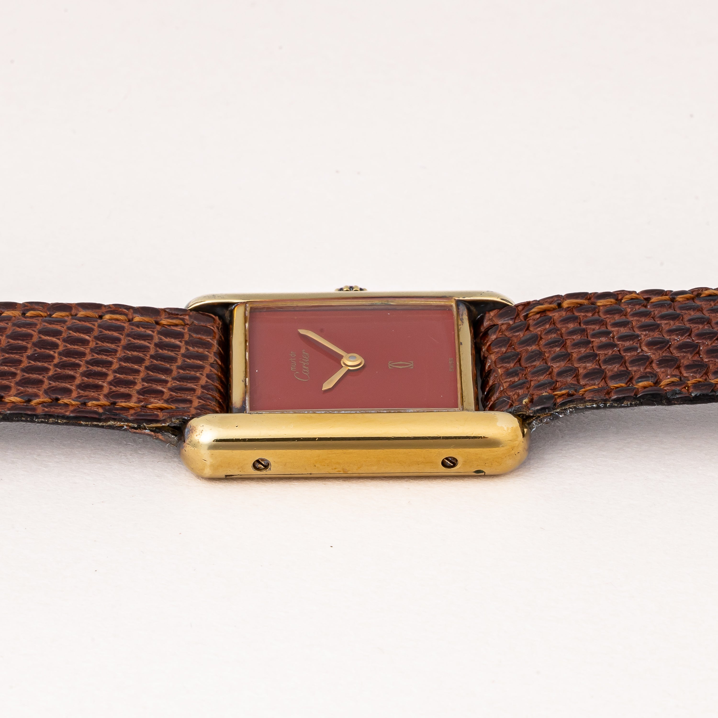 カルティエ マストタンク 1980年代製 SMサイズ 手巻き ボルドーダイヤル 純正革ベルト、純正尾錠付き