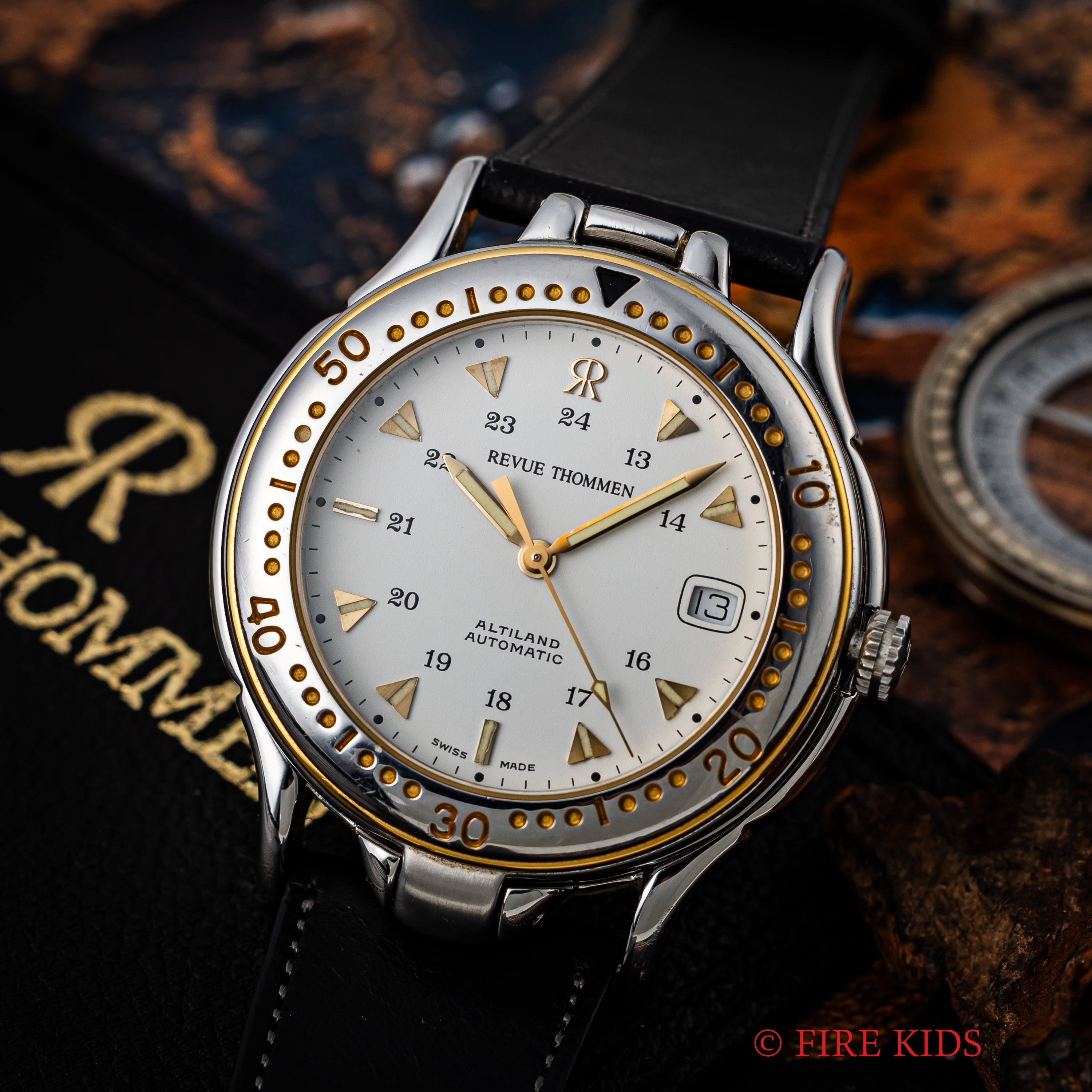 レビュートーメン アルティランド 1990年代製 自動巻 コンパス 高度計付きフィールドウオッチ