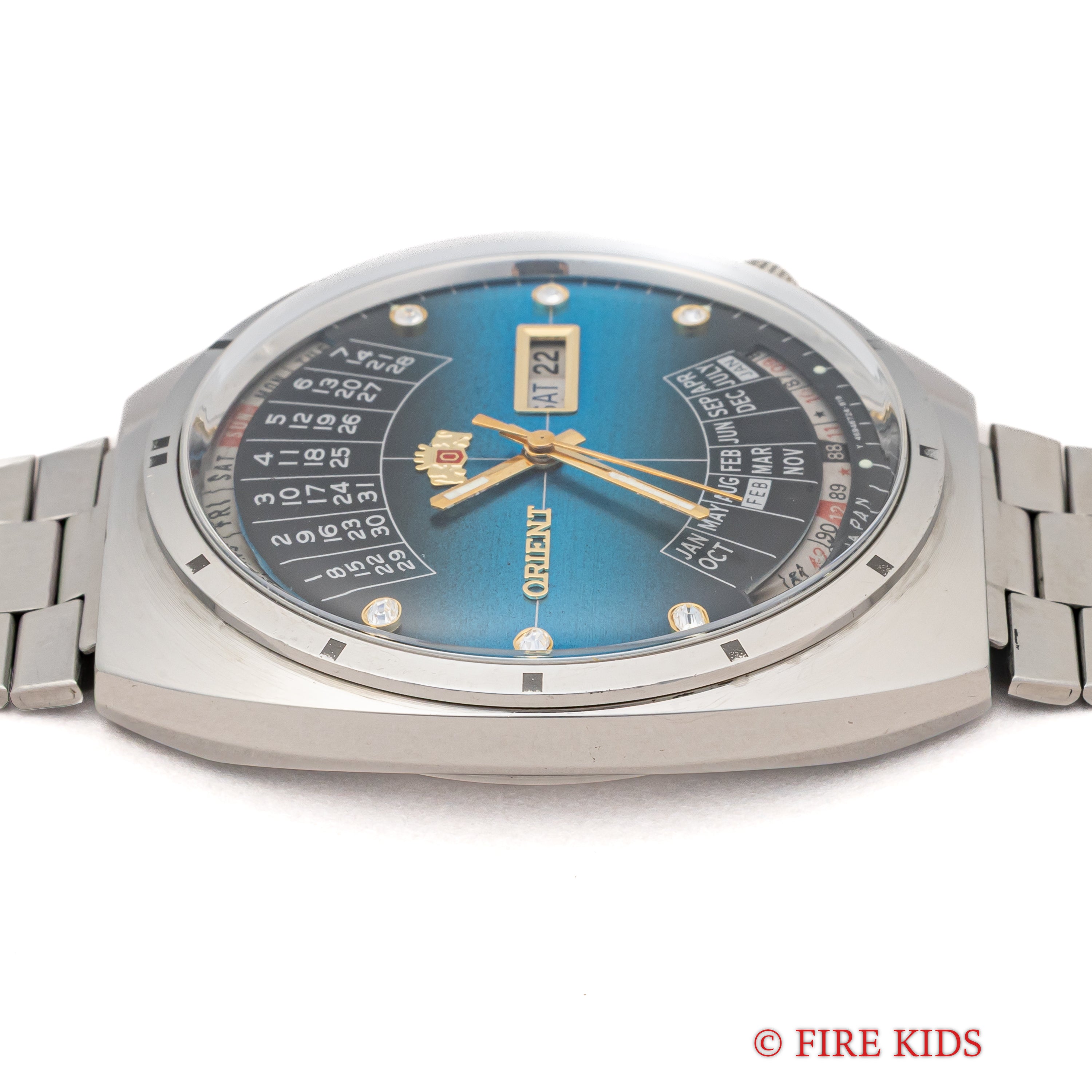 オリエント 万年カレンダー 1970年代 自動巻きブルーグラデーションダイヤル